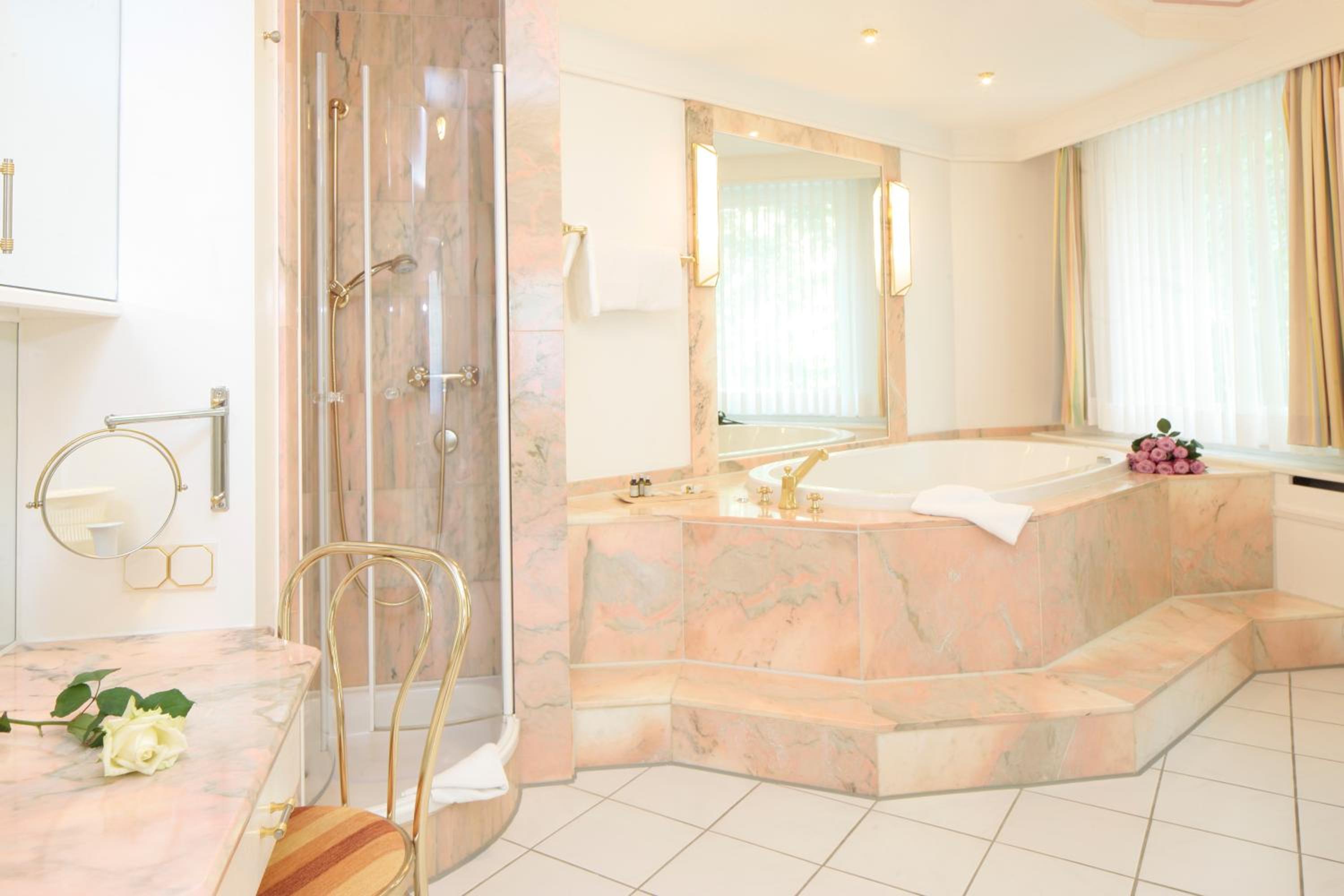 Luxus Suite - Photo 8