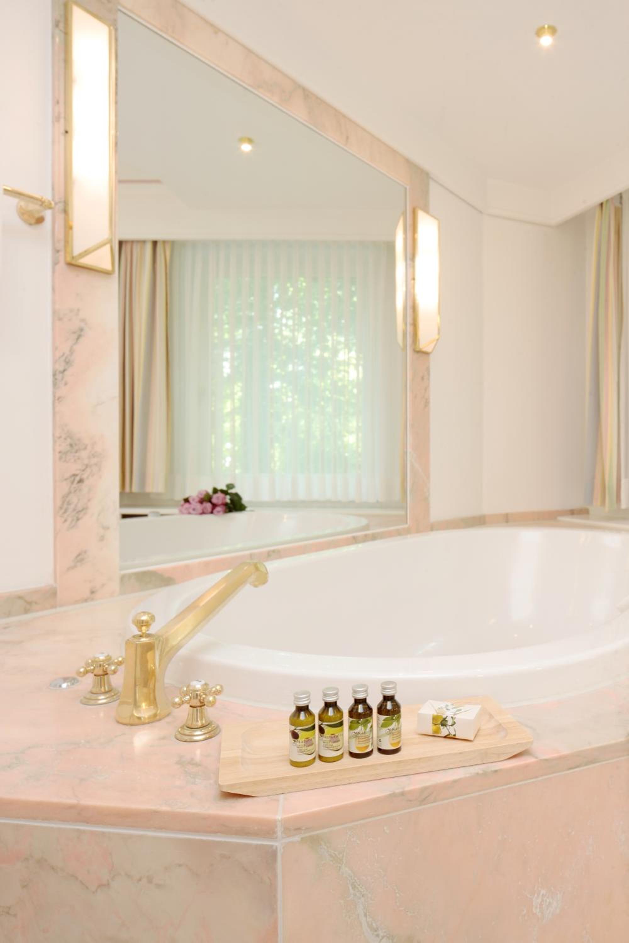 Luxus Suite - Photo 6