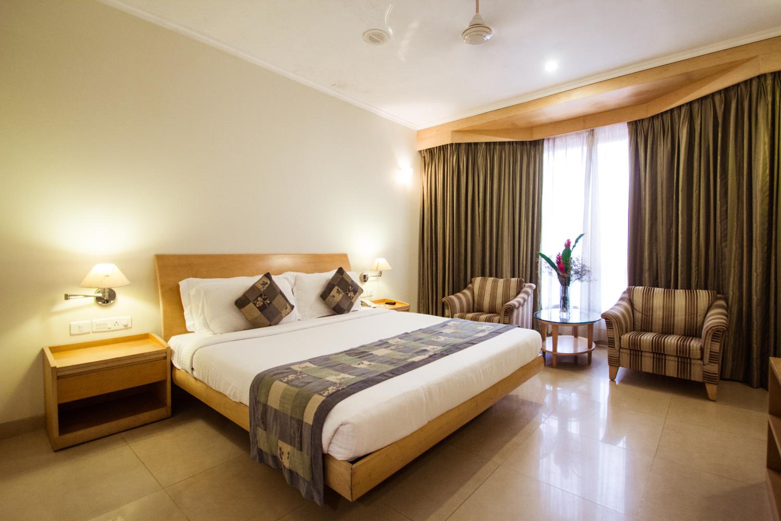 Superior Double or Twin Room (Complimentary welcome drink on arrival ) - Photo 1