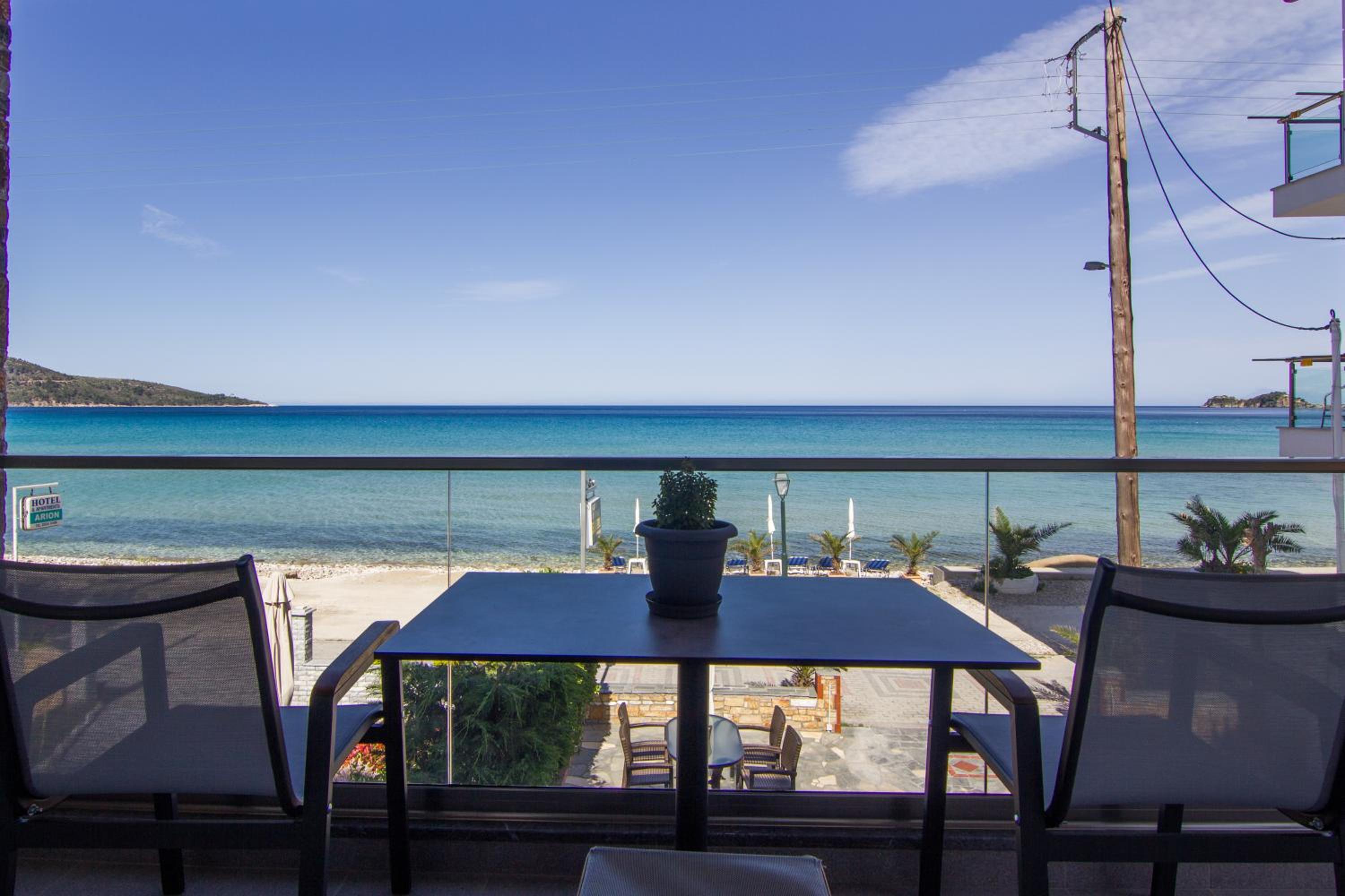 Studio with Sea View (3 Adults)