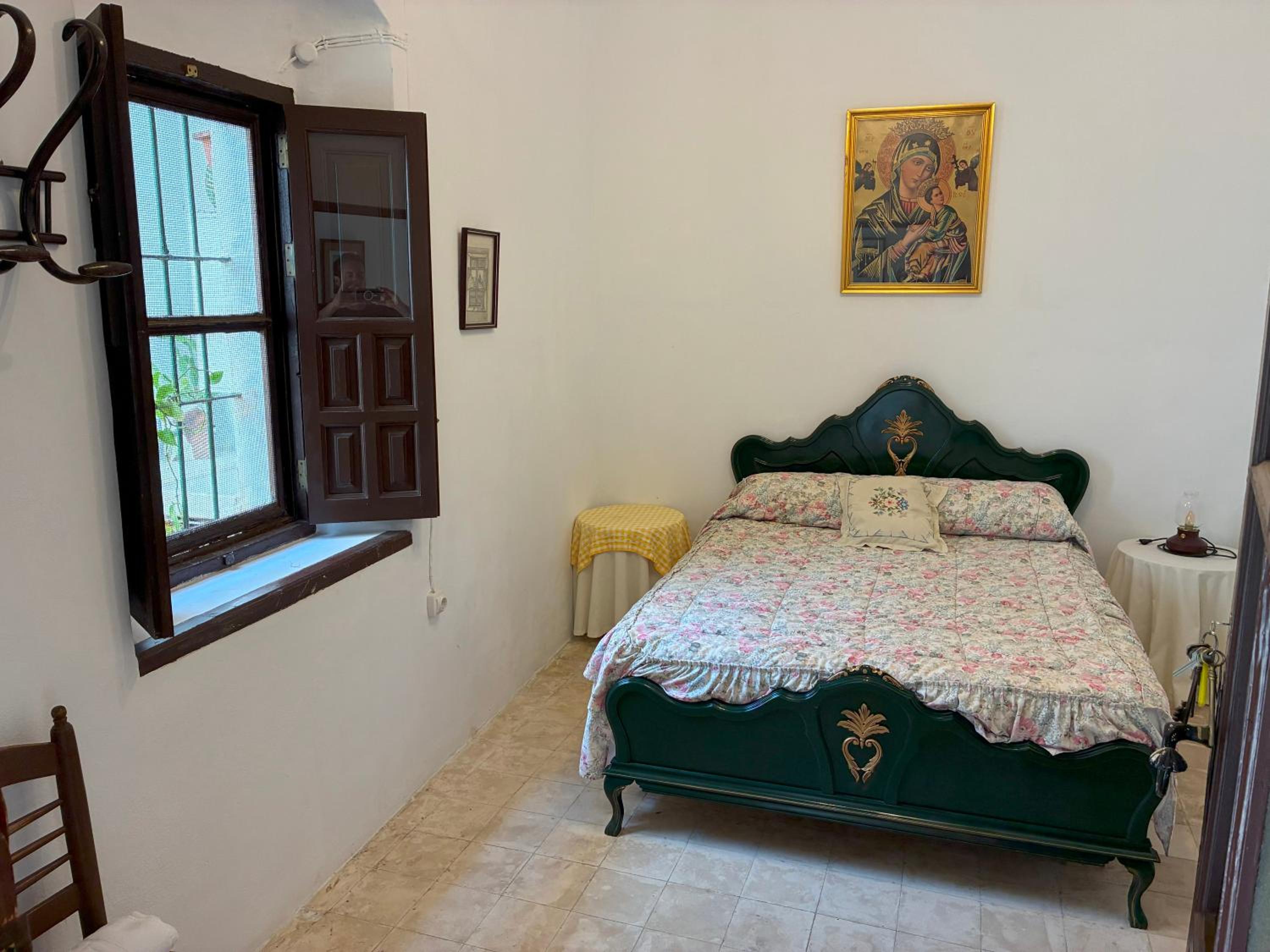 Double Room - Photo 17