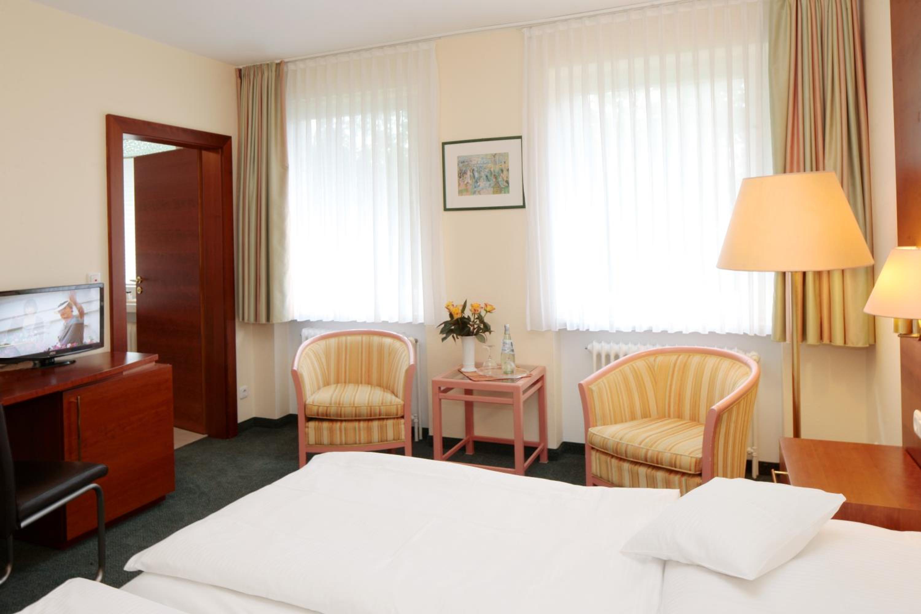 Classic Double Room - Photo 2