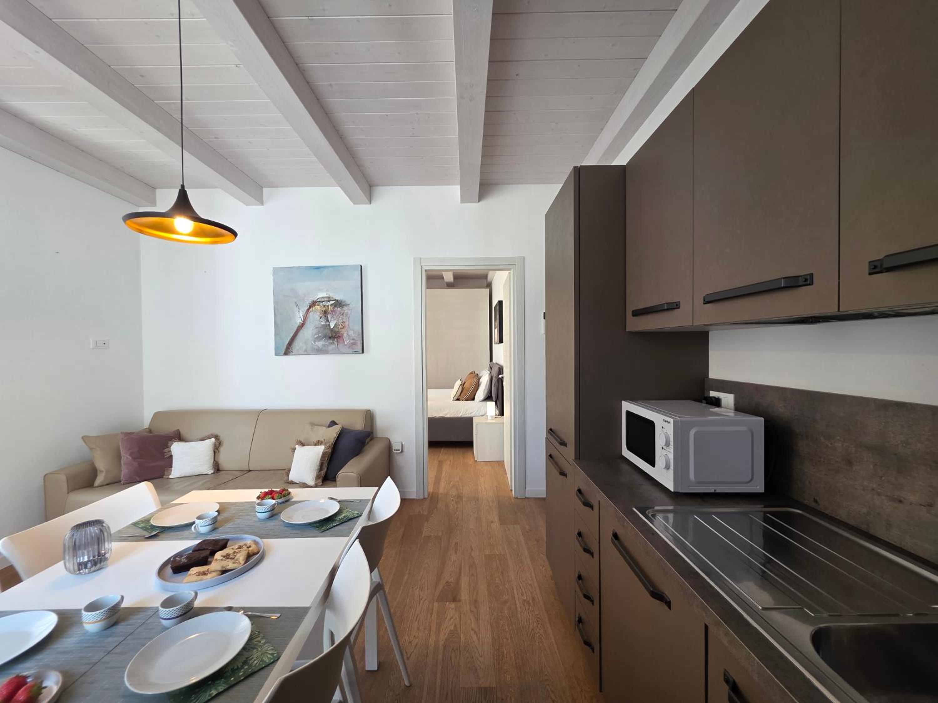 Superior One-Bedroom Apartment with Balcony