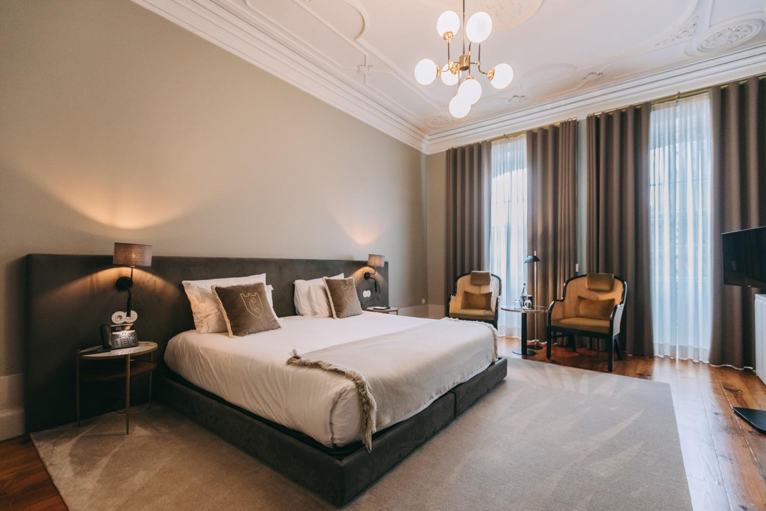 Double or Twin Room - Photo 10