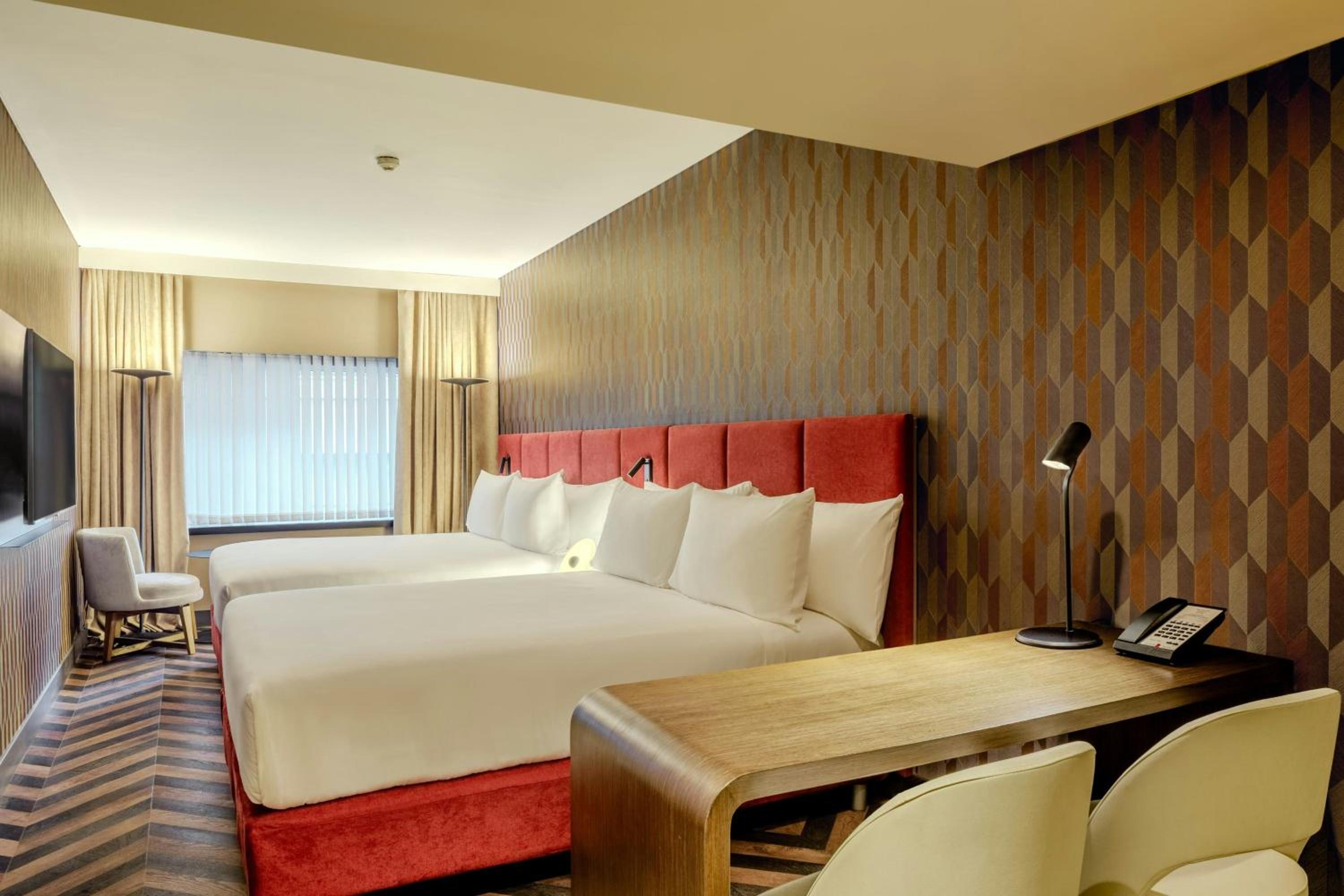Premier Queen Room with Two Queen Beds