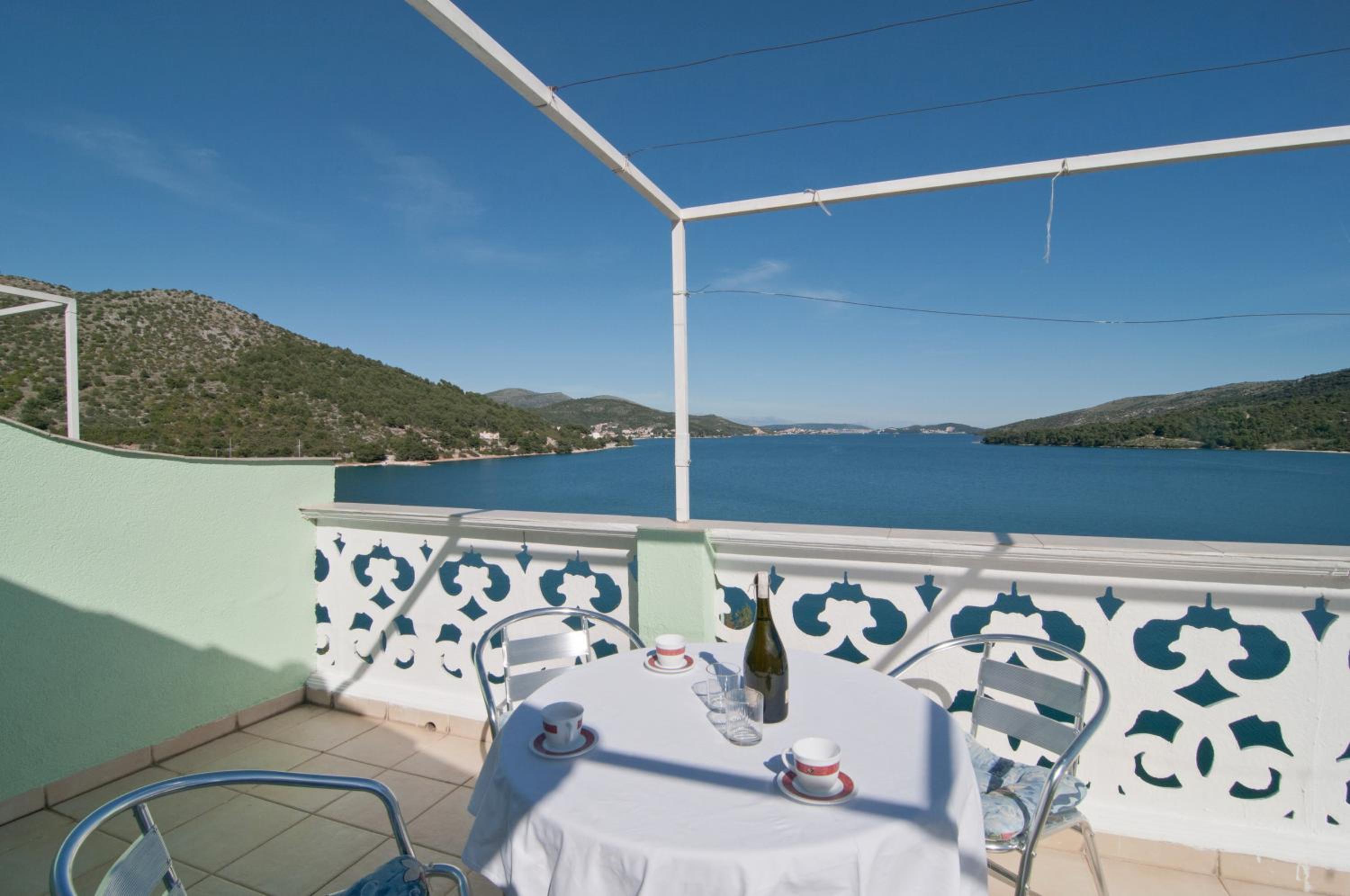 Apartment with Sea View