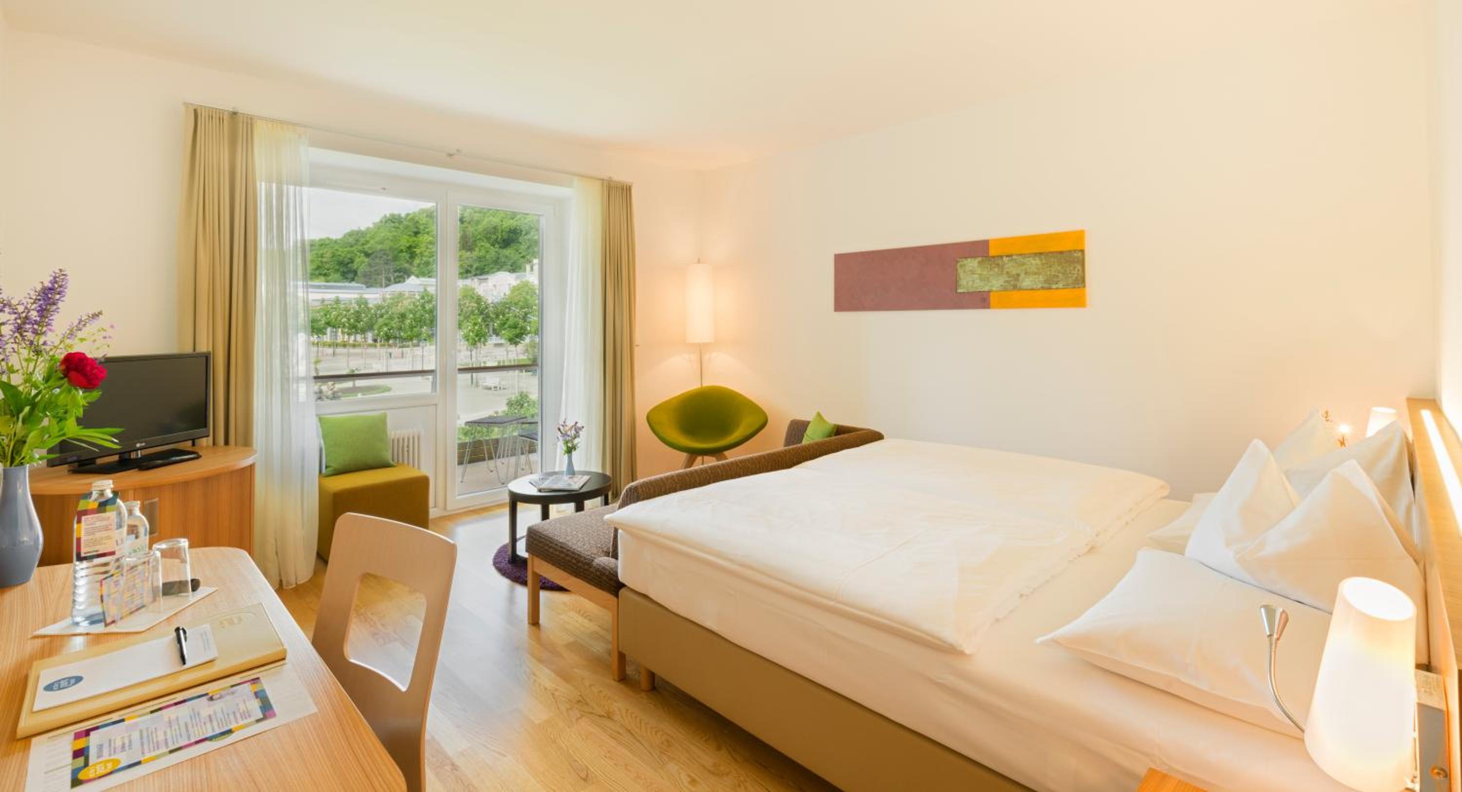 Deluxe Double Room with Park view