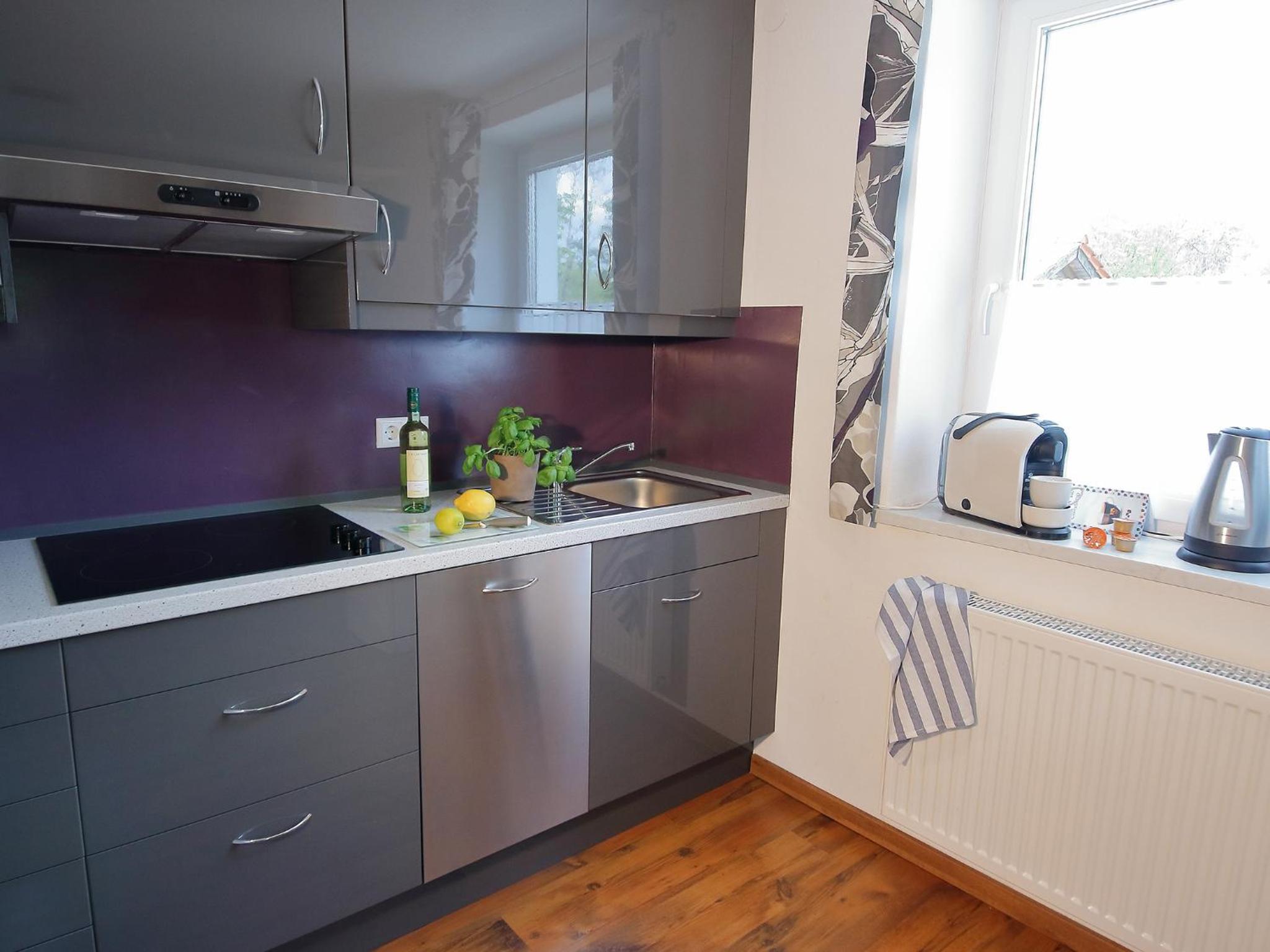Apartment with Terrace - Photo 3