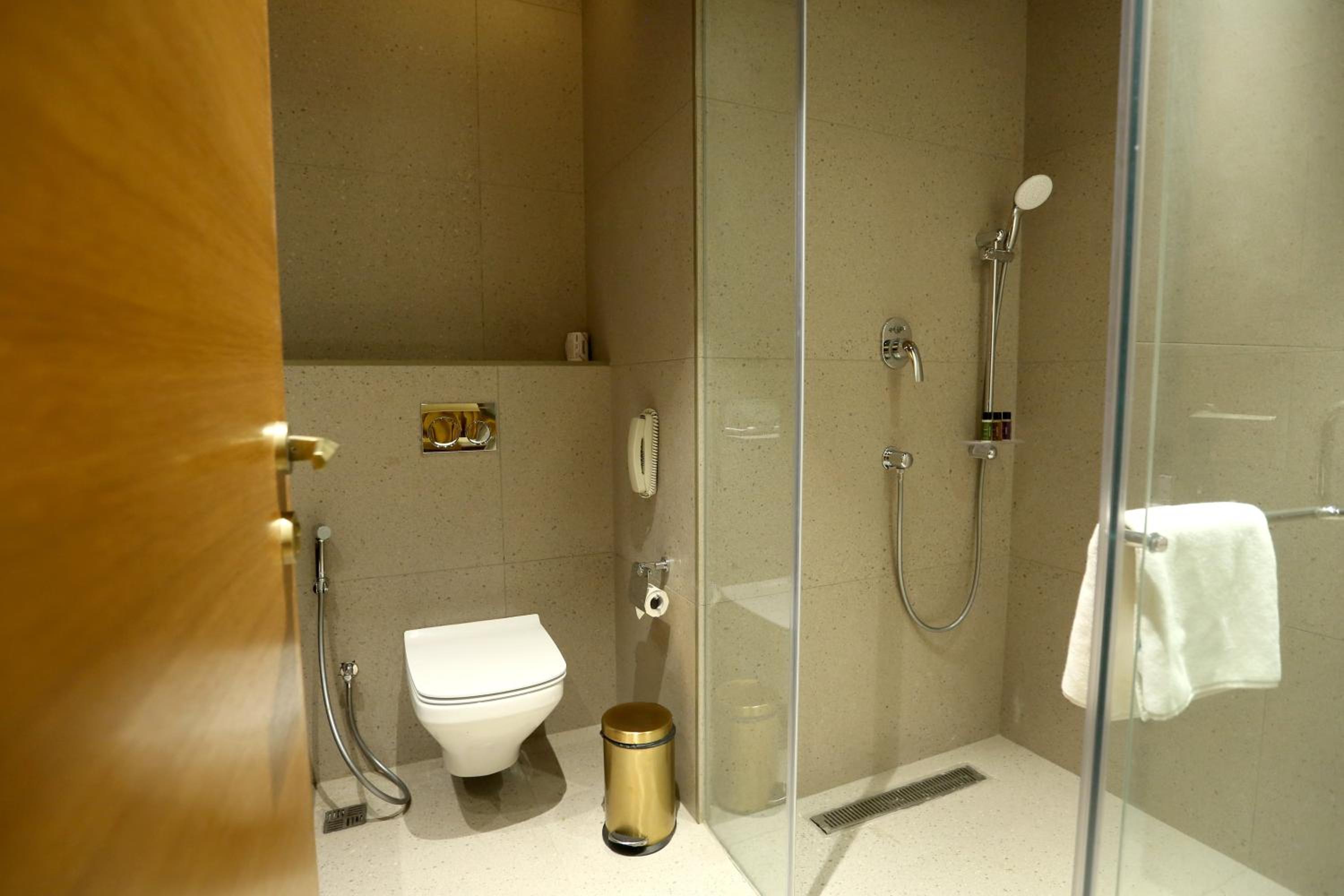 Deluxe Twin Room - Photo 2