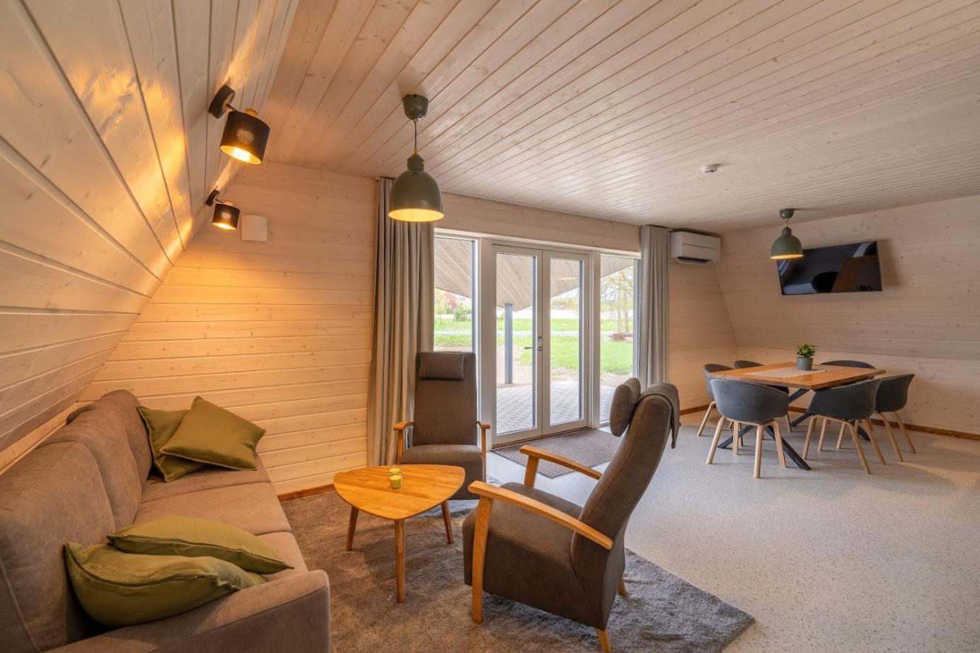 Three-Bedroom Vacation Home photo 2