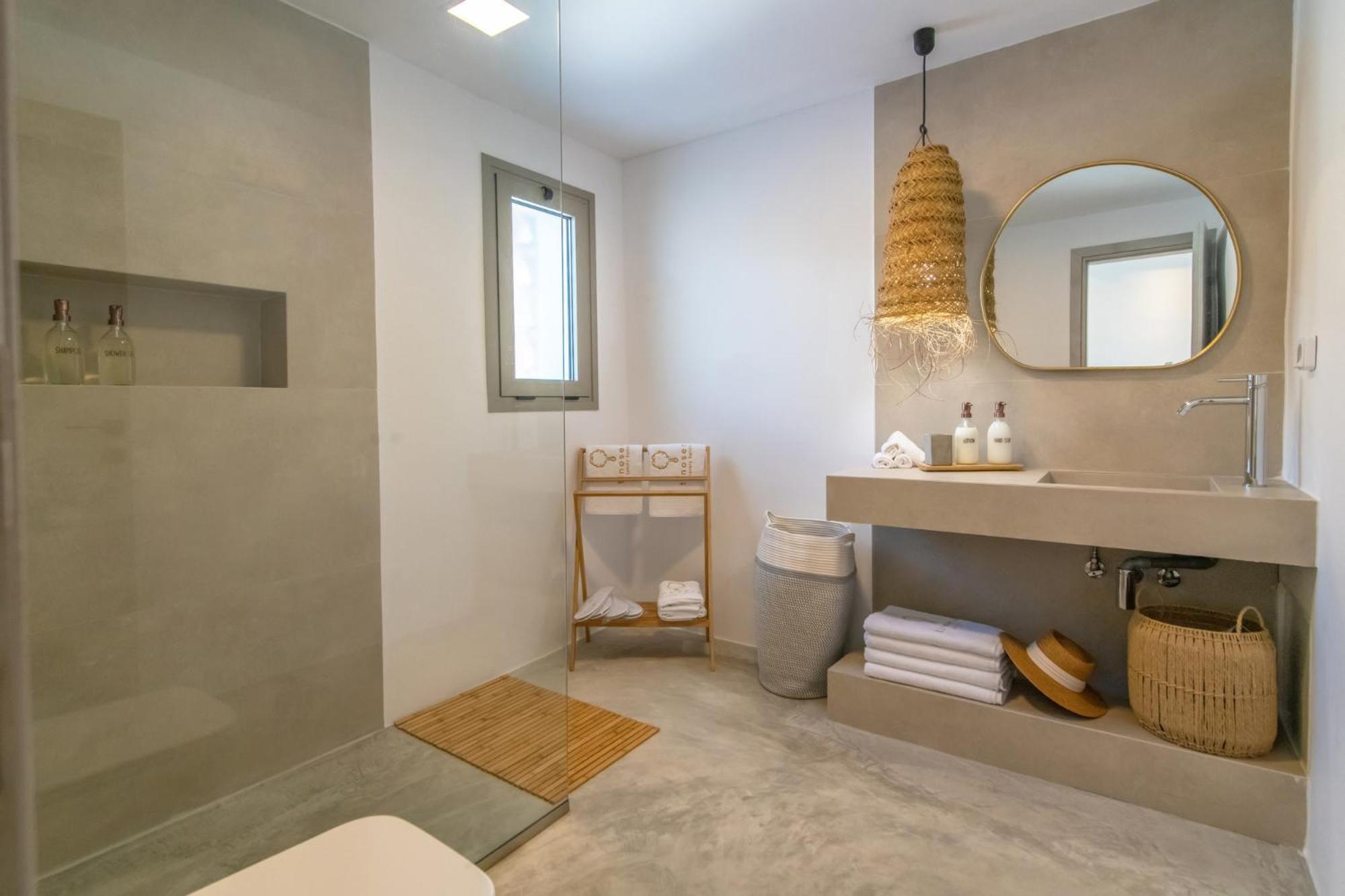 Villa with Private Pool photo 2