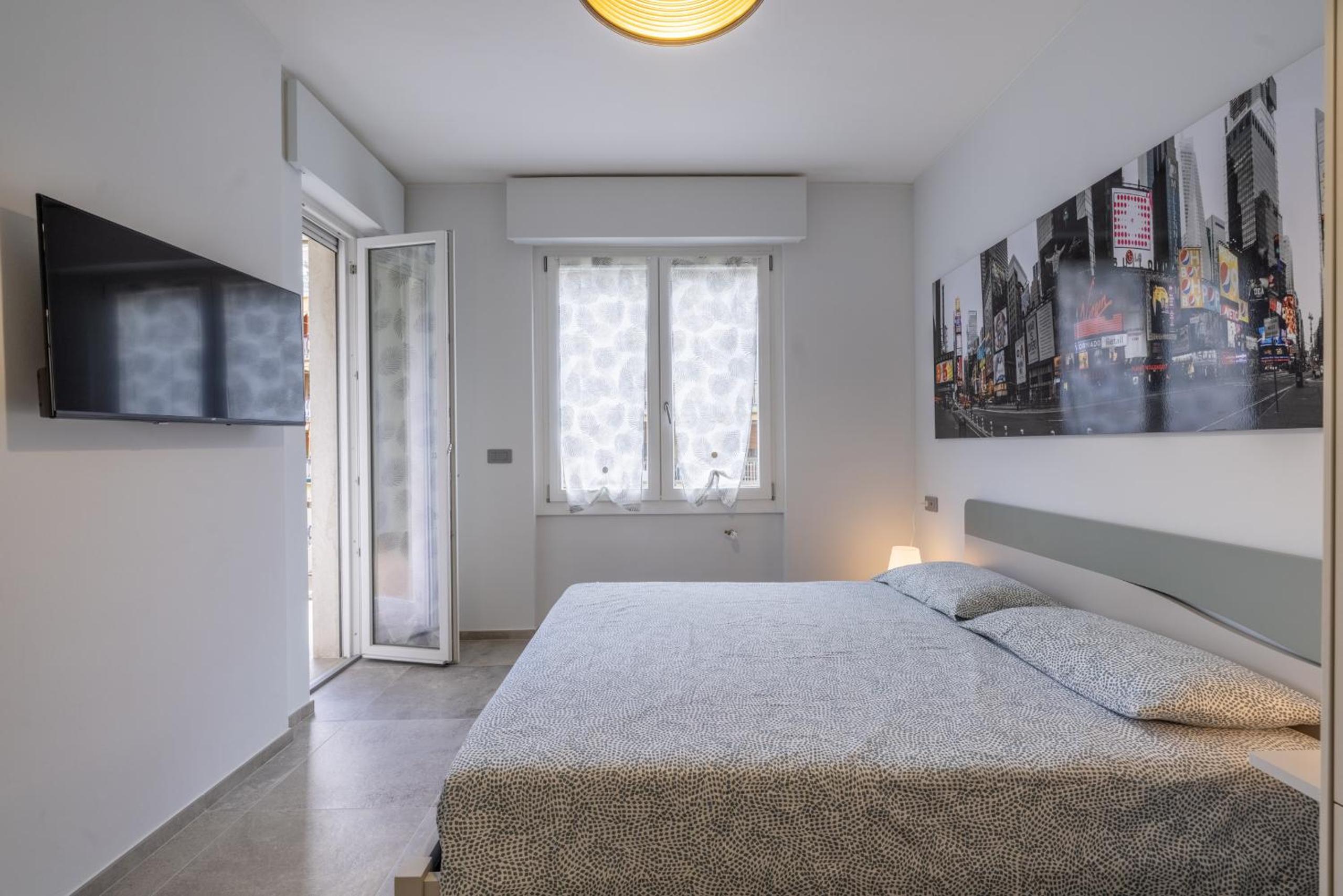 Apartment with Balcony