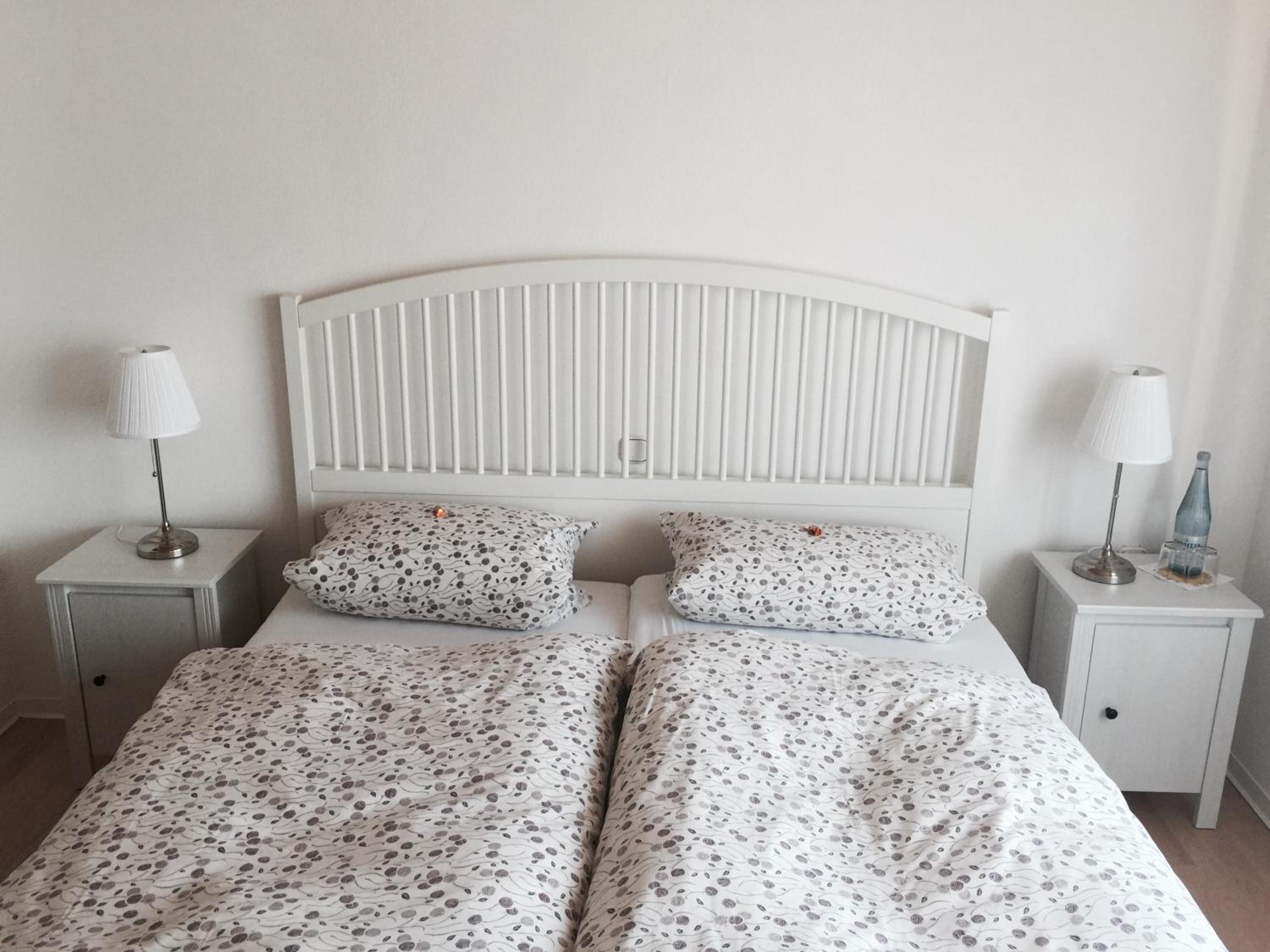 Standard Double Room - Photo 9