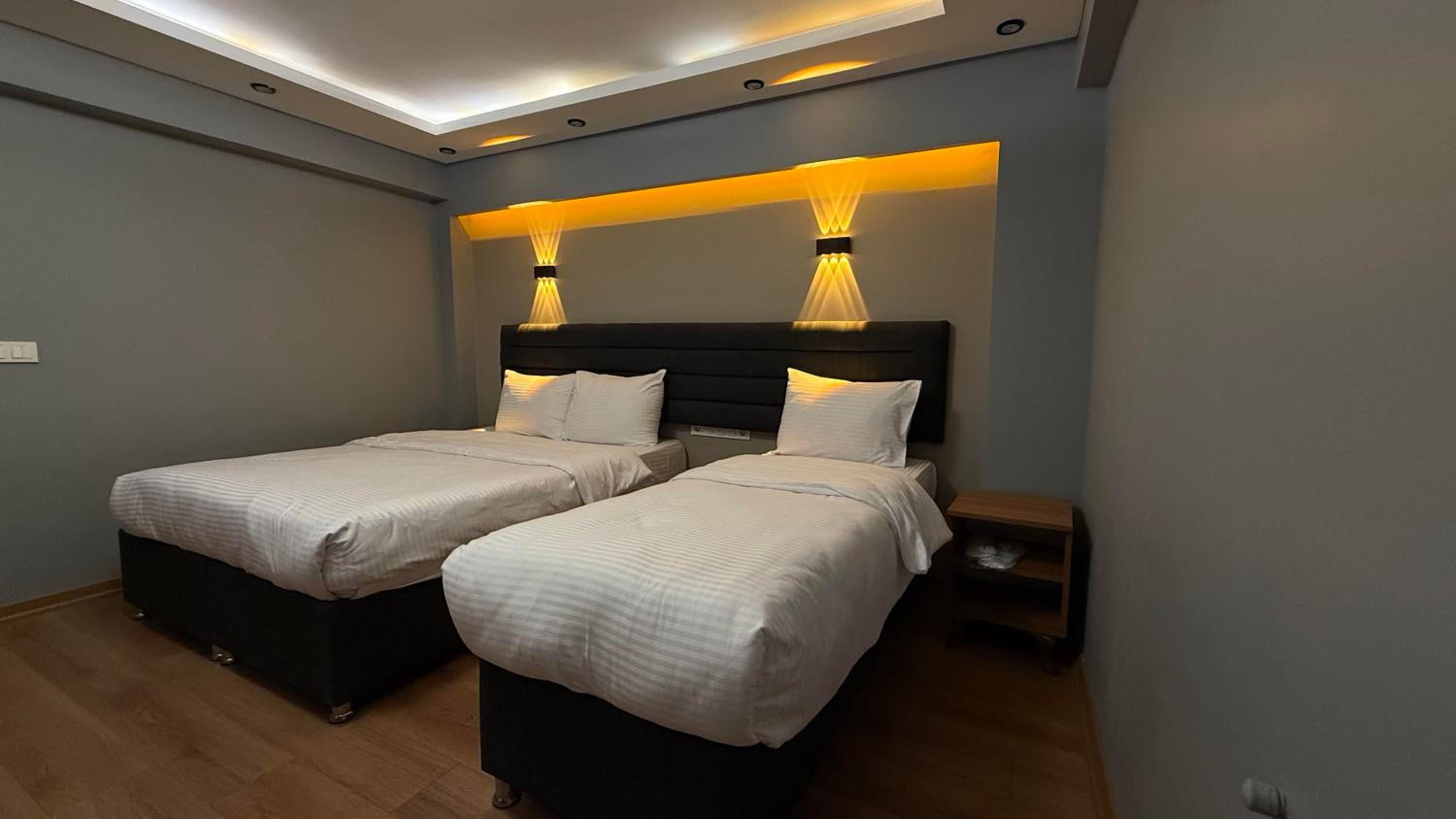 Standard Triple Room photo 2