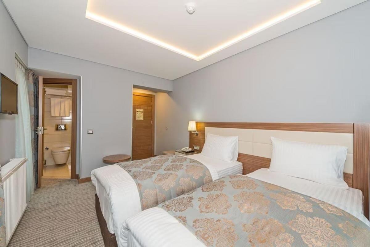 Standard Twin Room photo 1