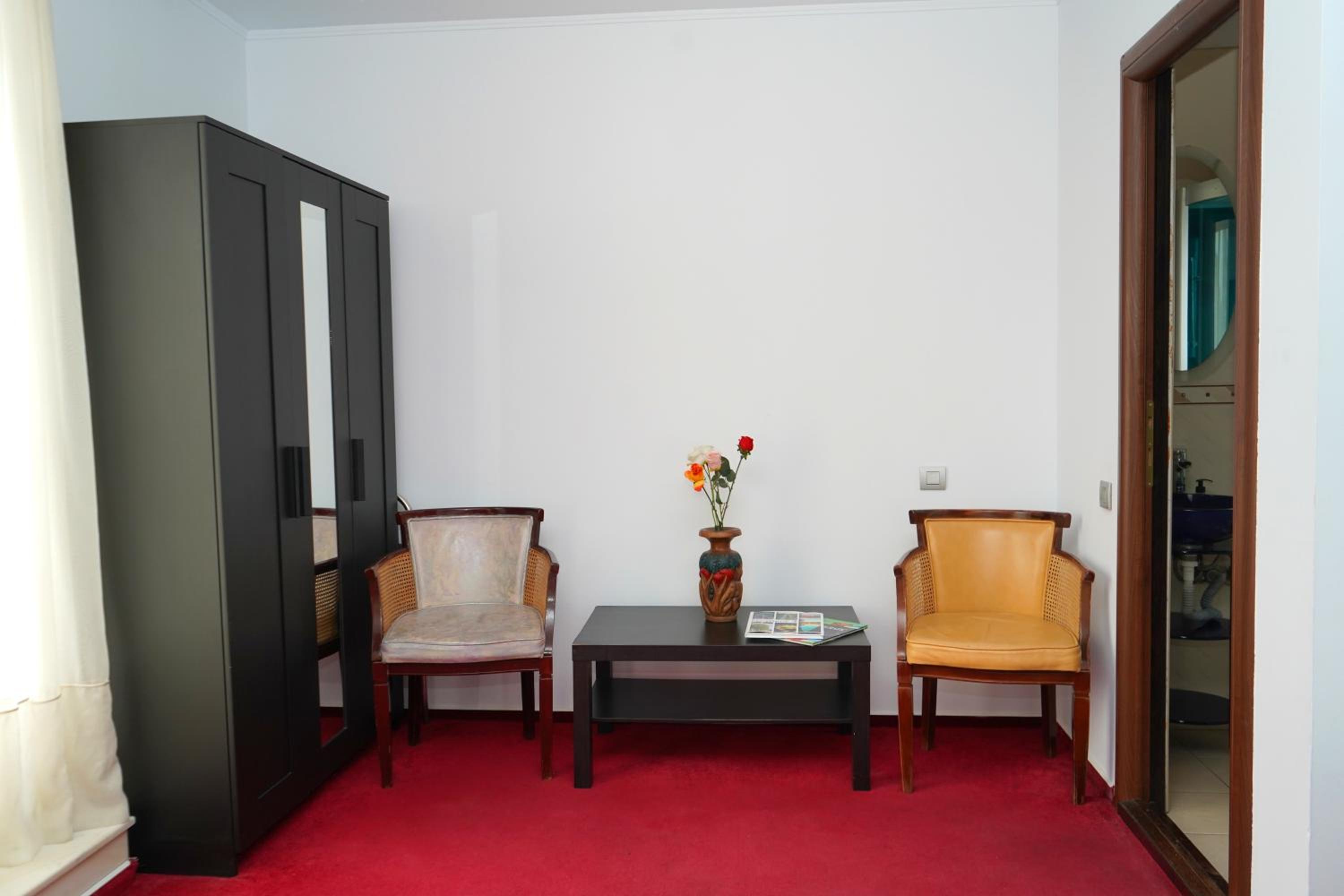 Large Double Room