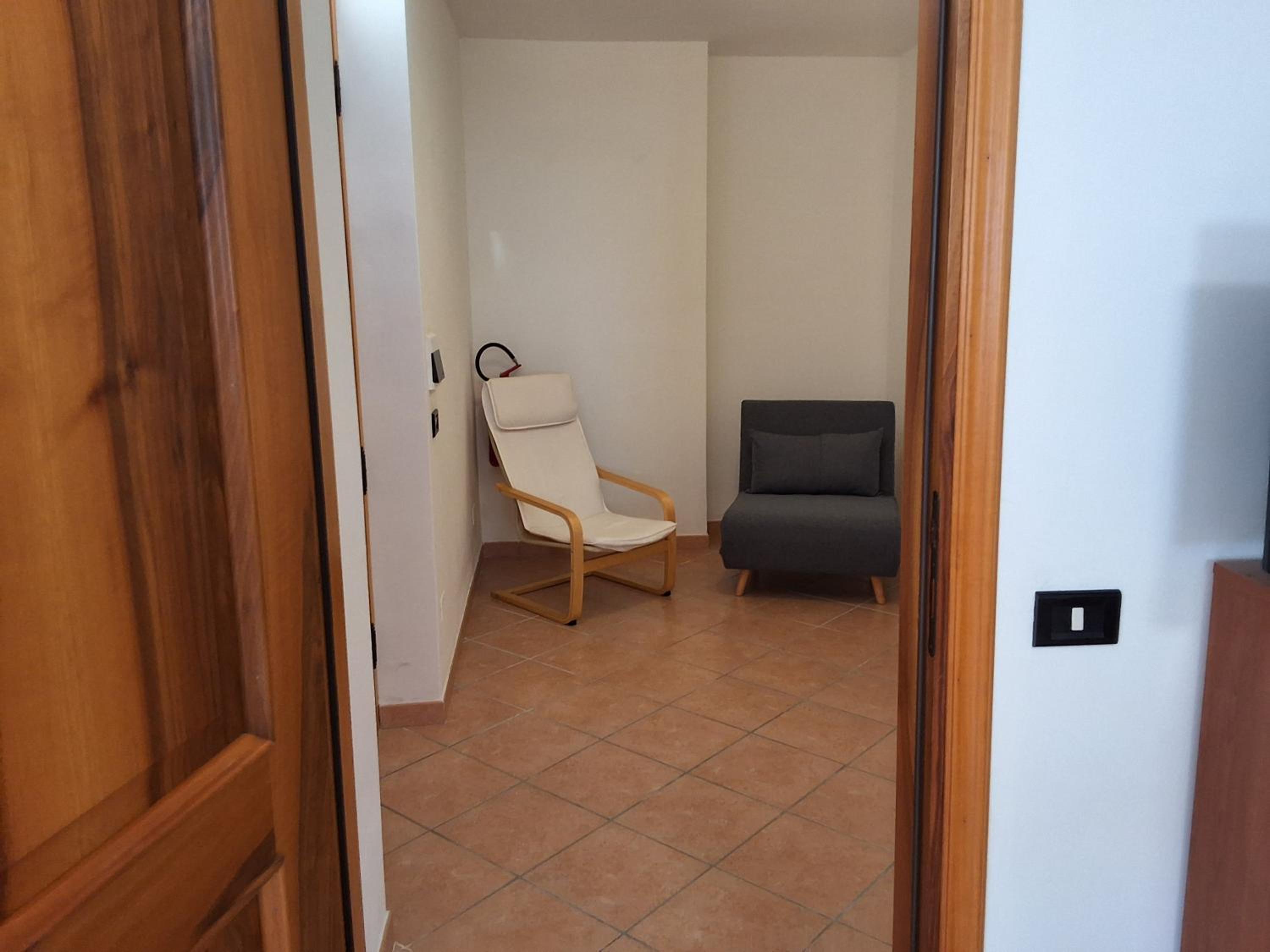 One-Bedroom Apartment with Park View photo 3
