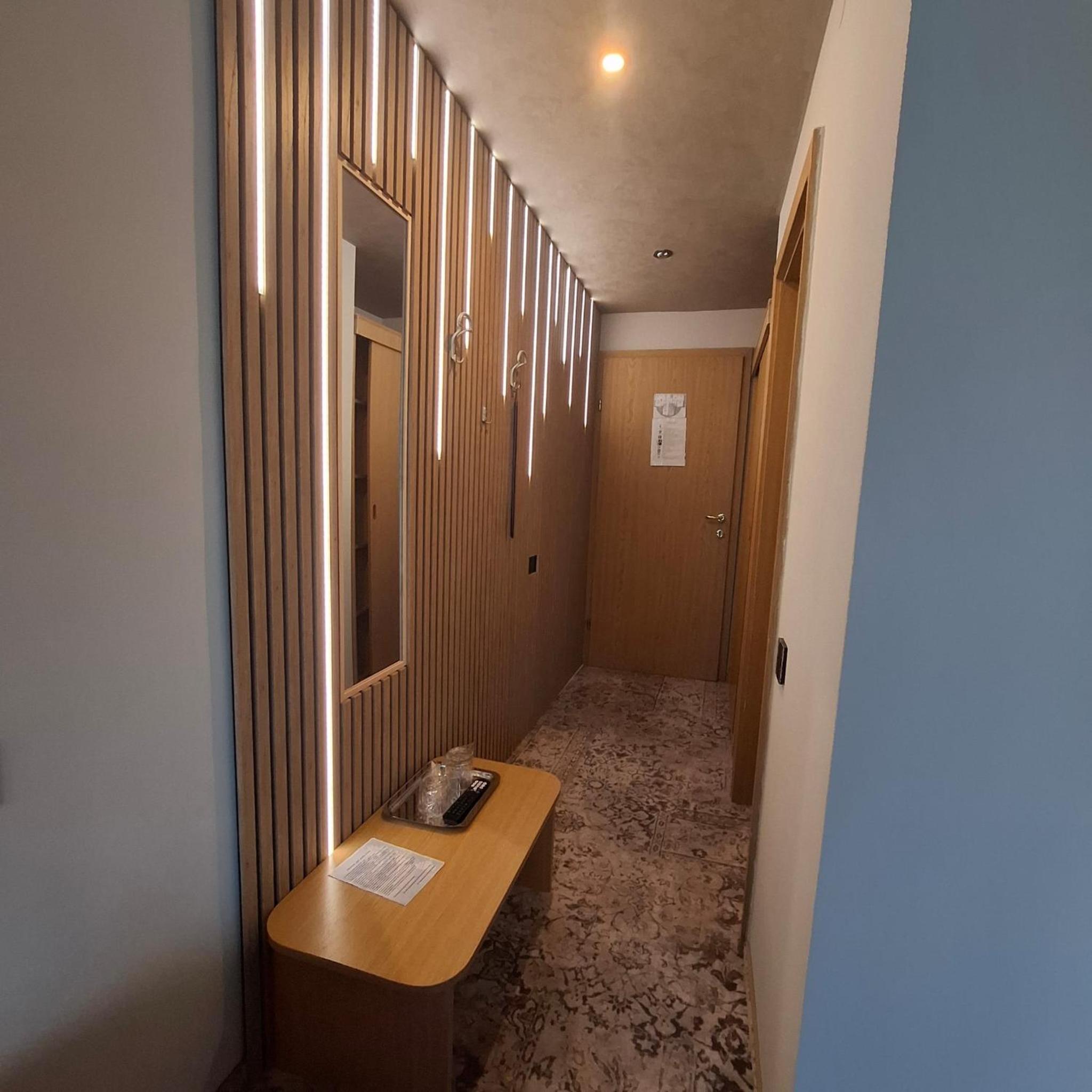 Economy Twin Room photo 3