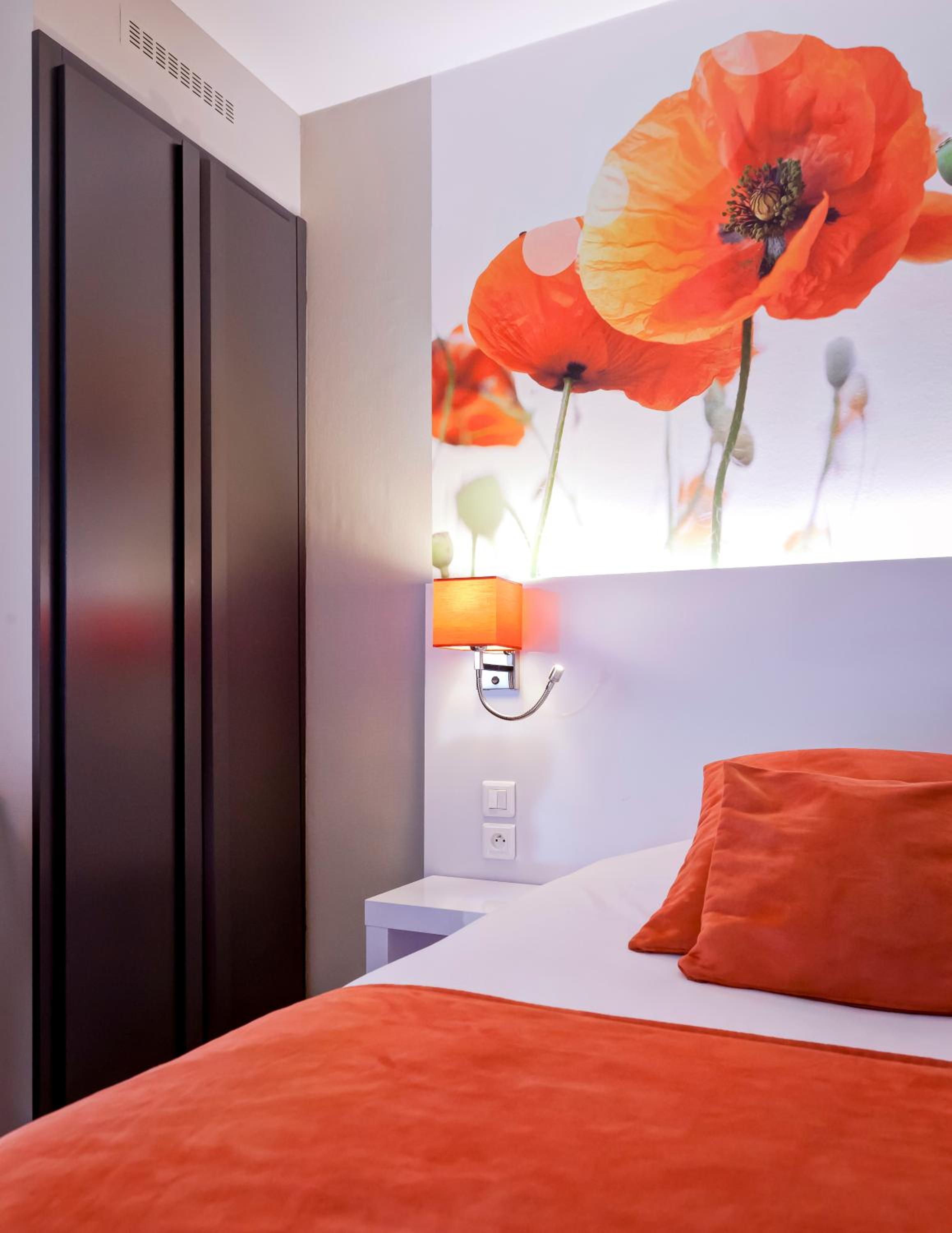 Standard Single Room - Non-Smoking photo 3