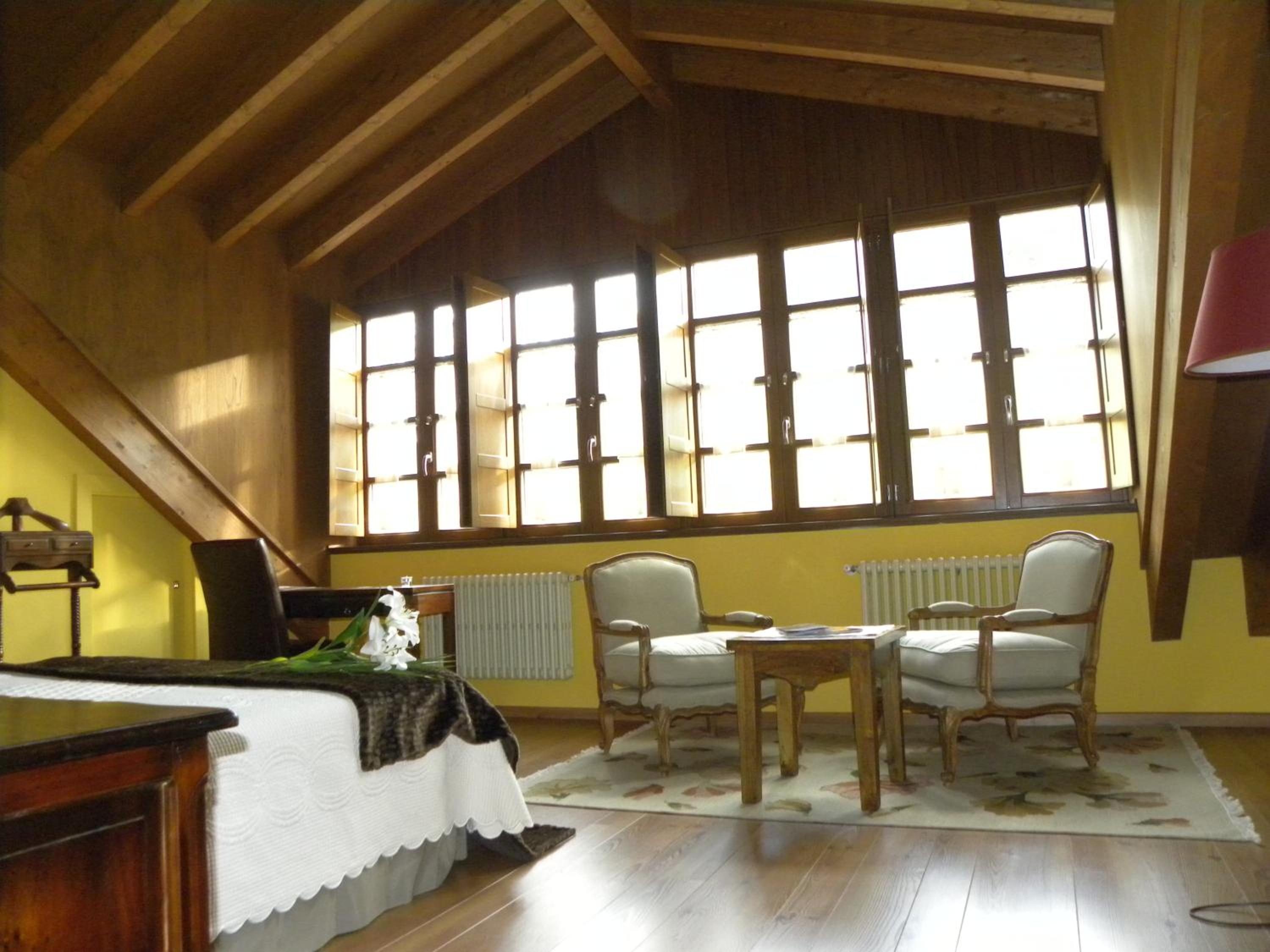 Superior Double Room with Hot Tub photo 2