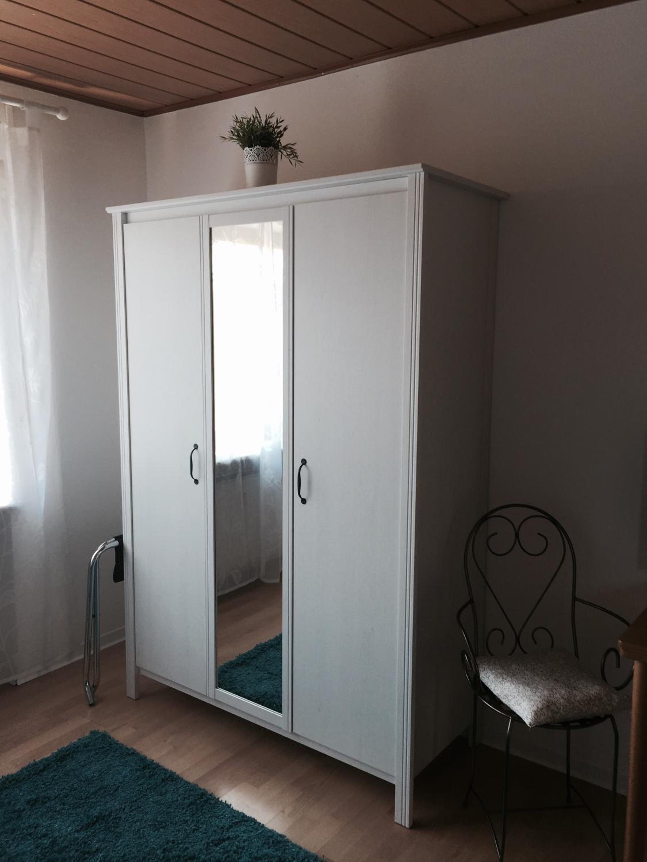 Standard Double Room - Photo 10
