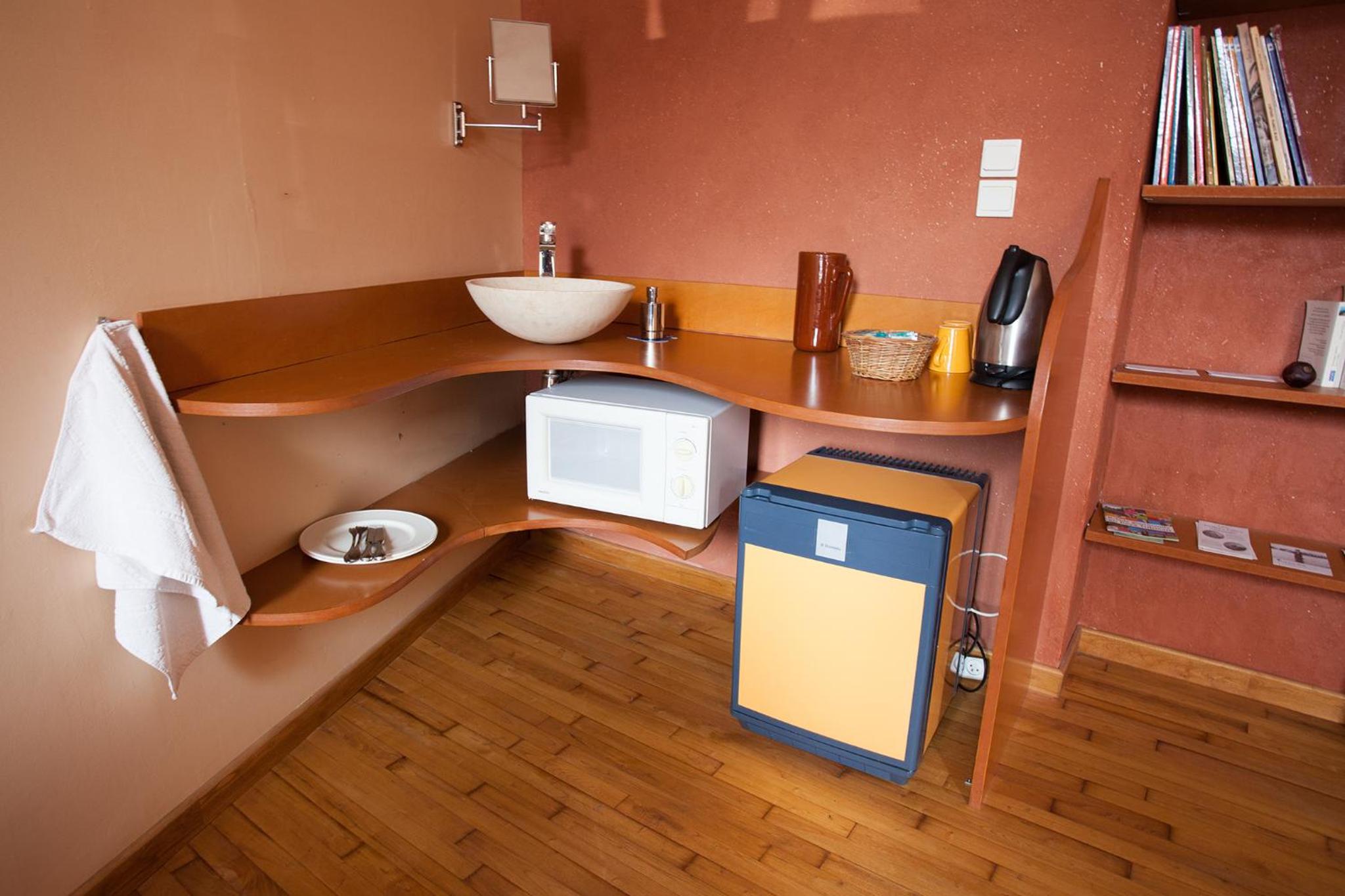 Double Room with Private External Bathroom - Photo 7