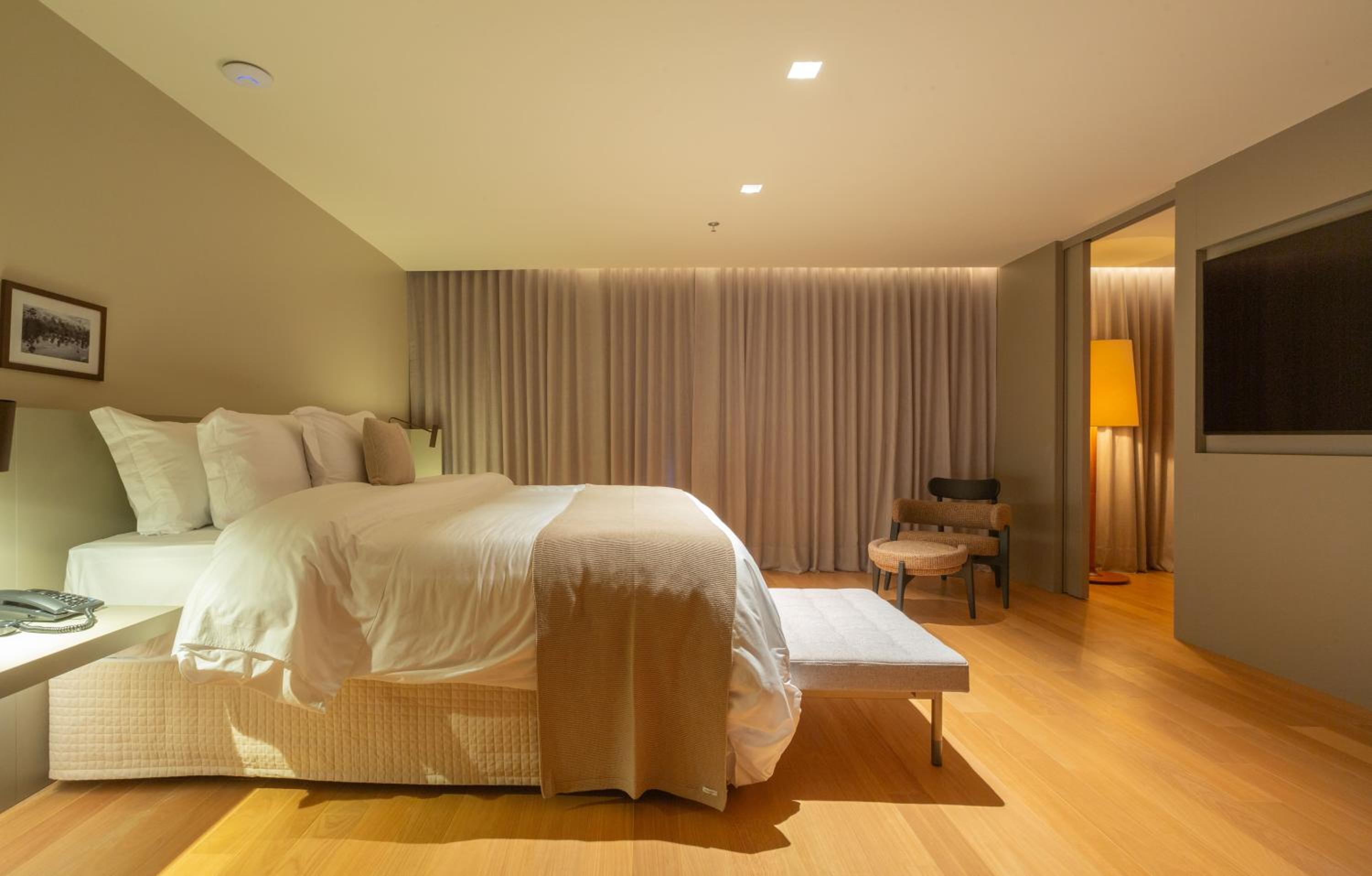 Deluxe Double Room with Extra Bed