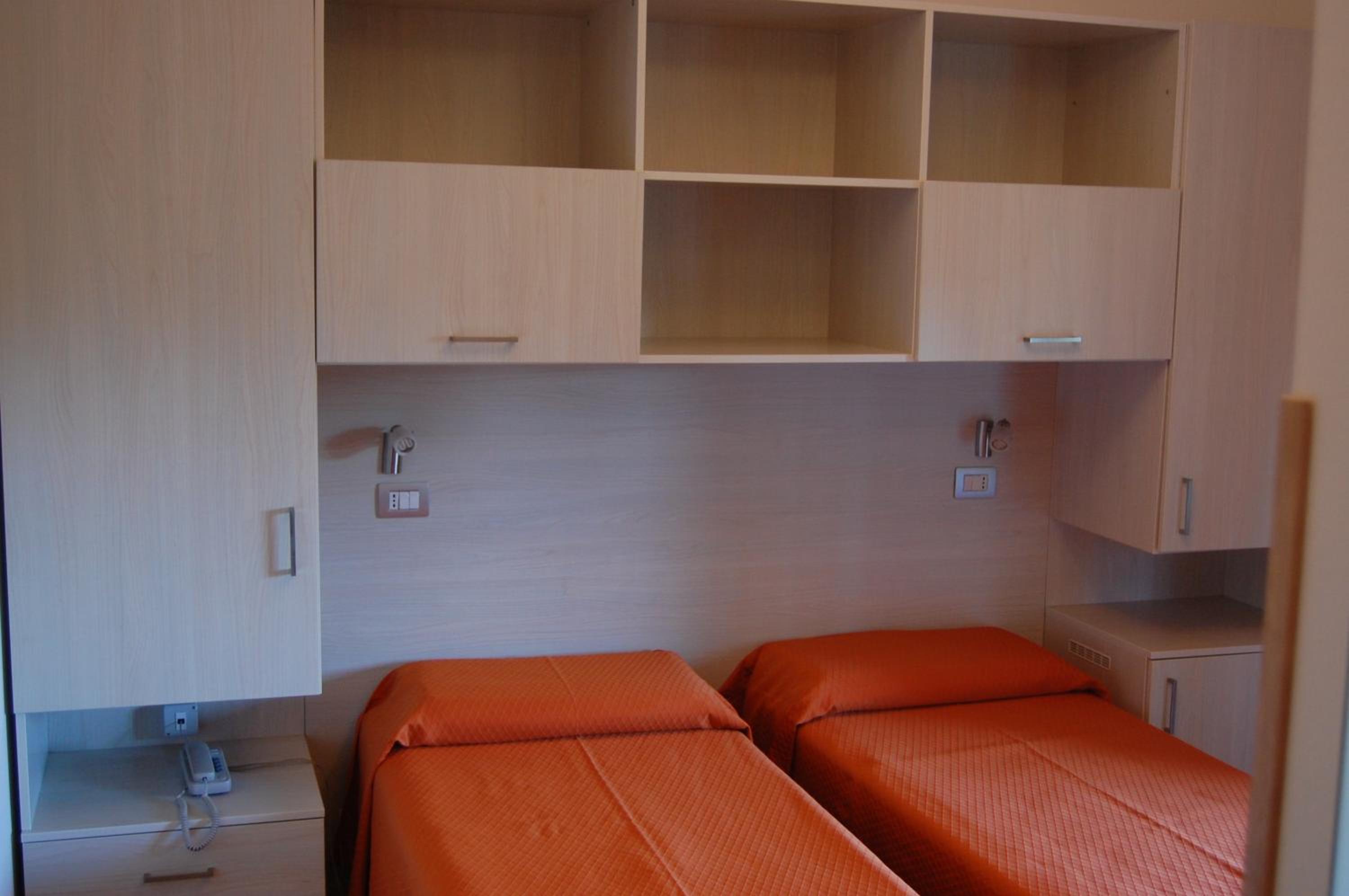 Twin Room photo 1