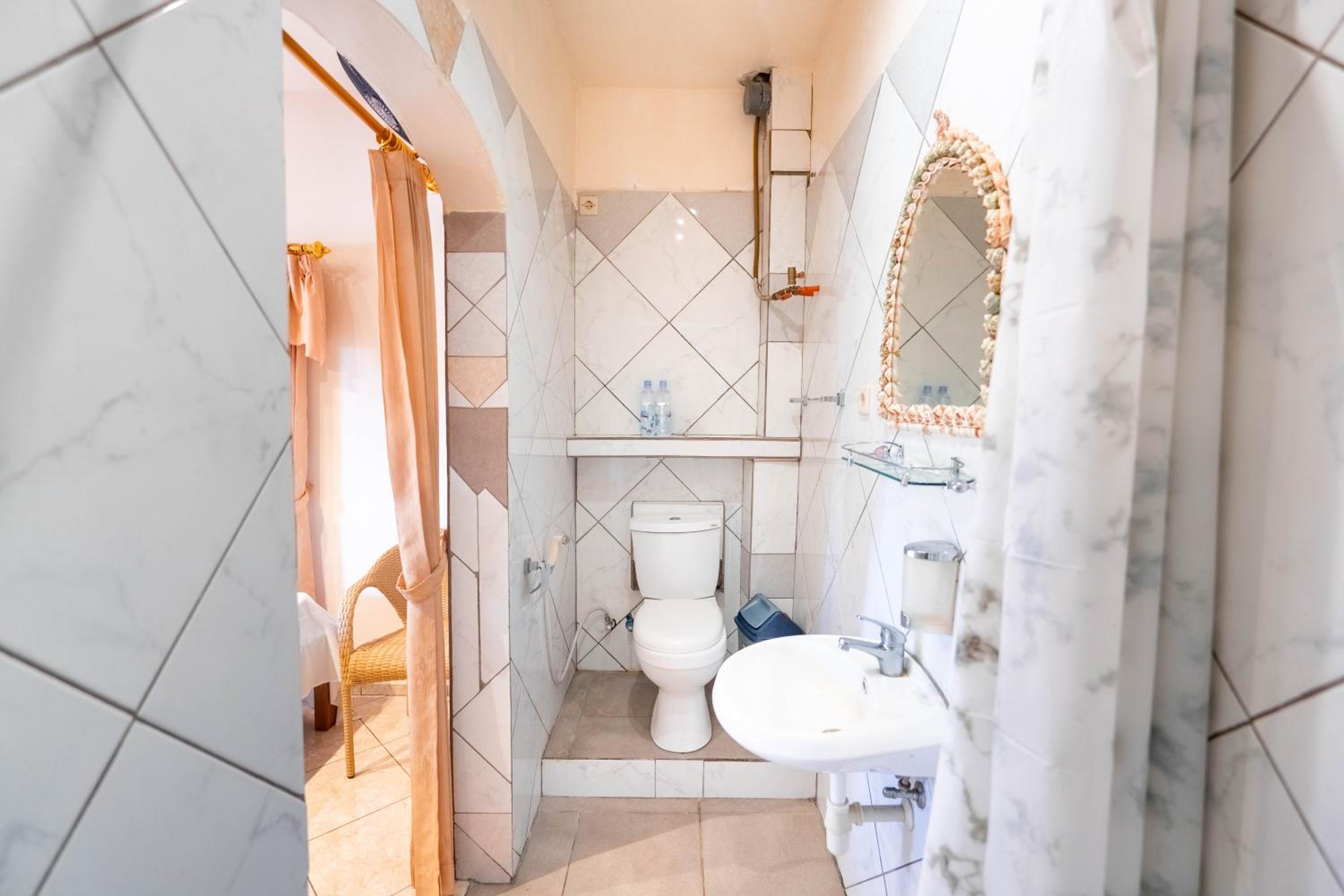 Economy Single Room