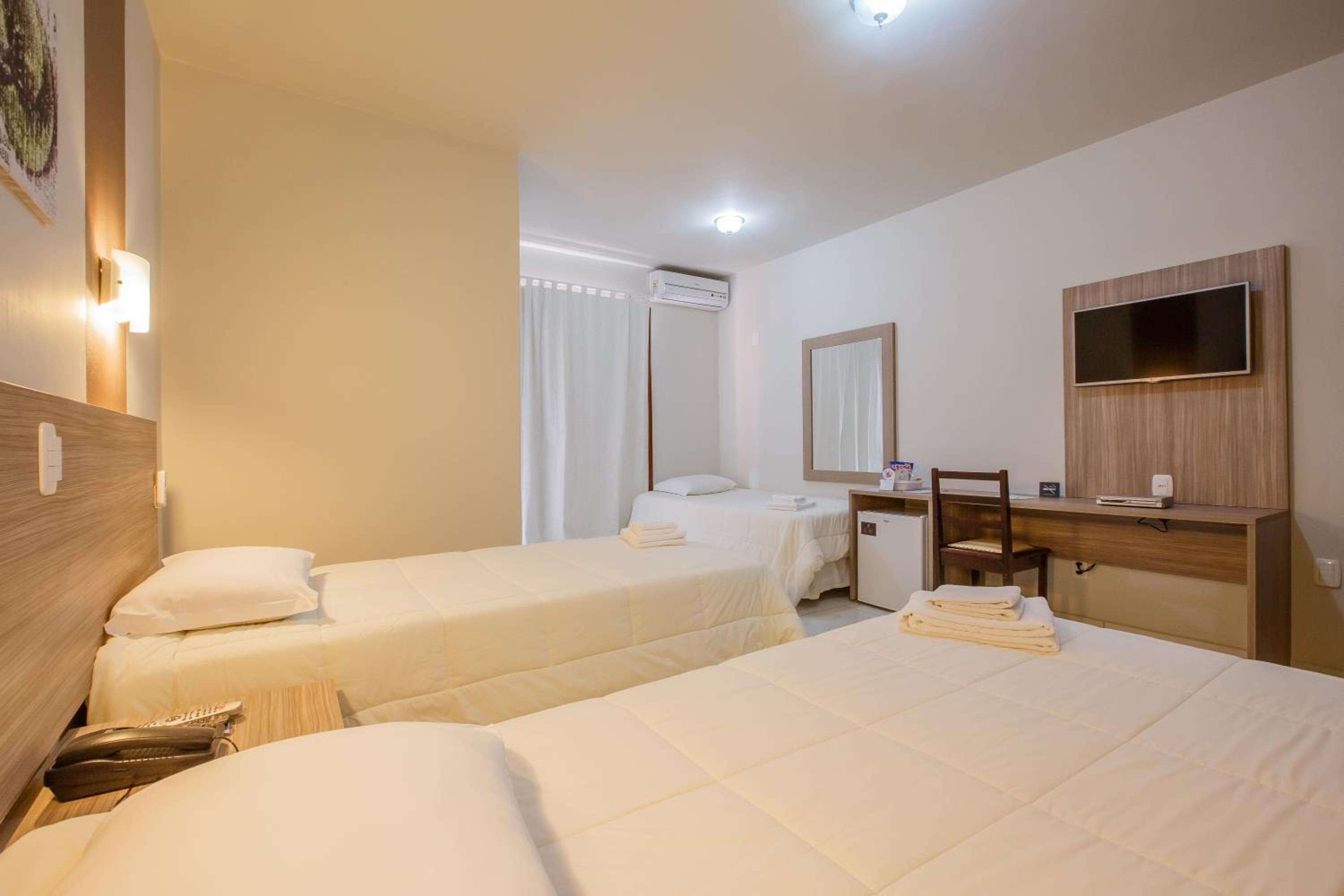 Luxury Triple Room photo 3