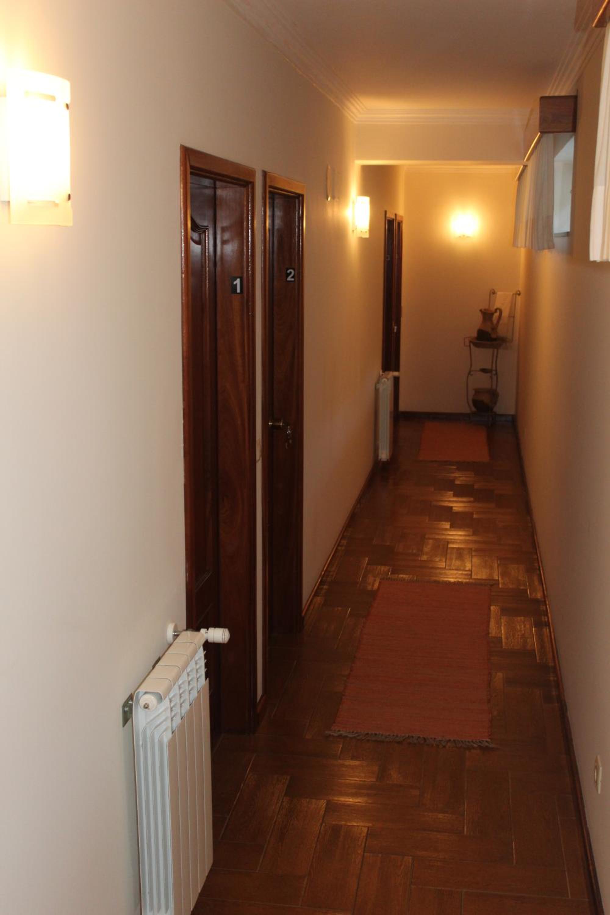Standard Double Room - Photo 5