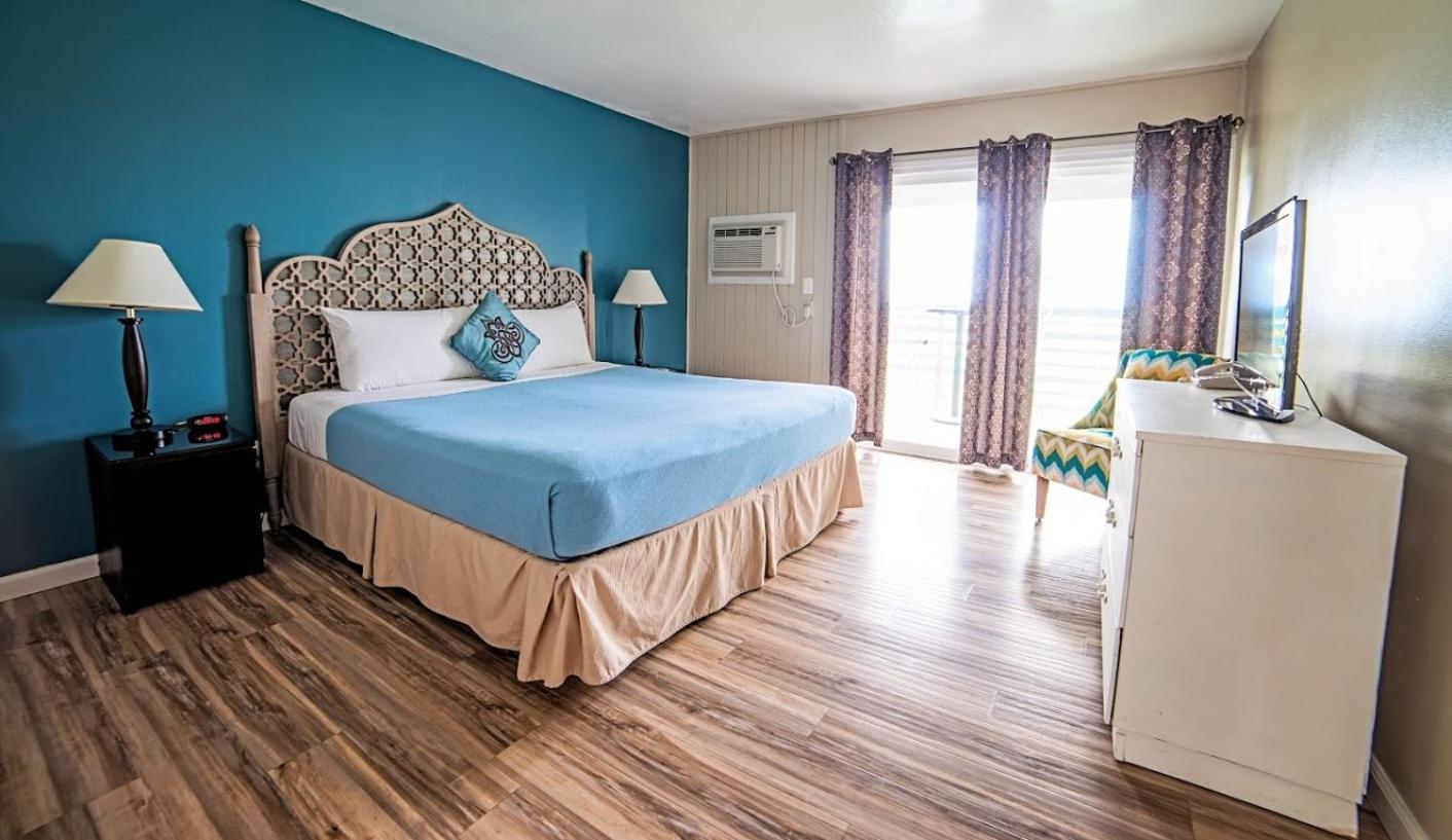 King Room with Ocean View photo 2