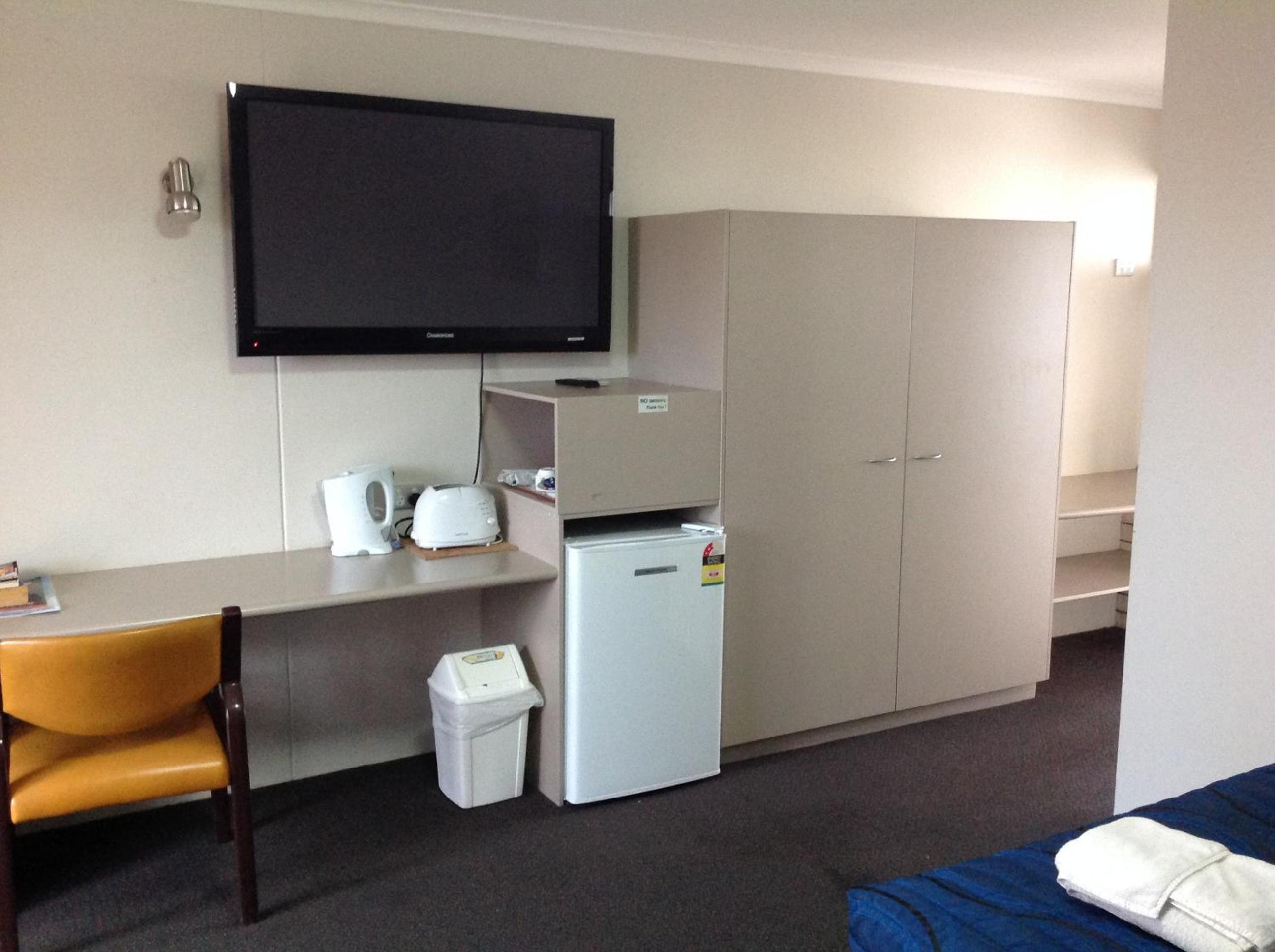 Standard Double or Twin Room with Sea View - Photo 1