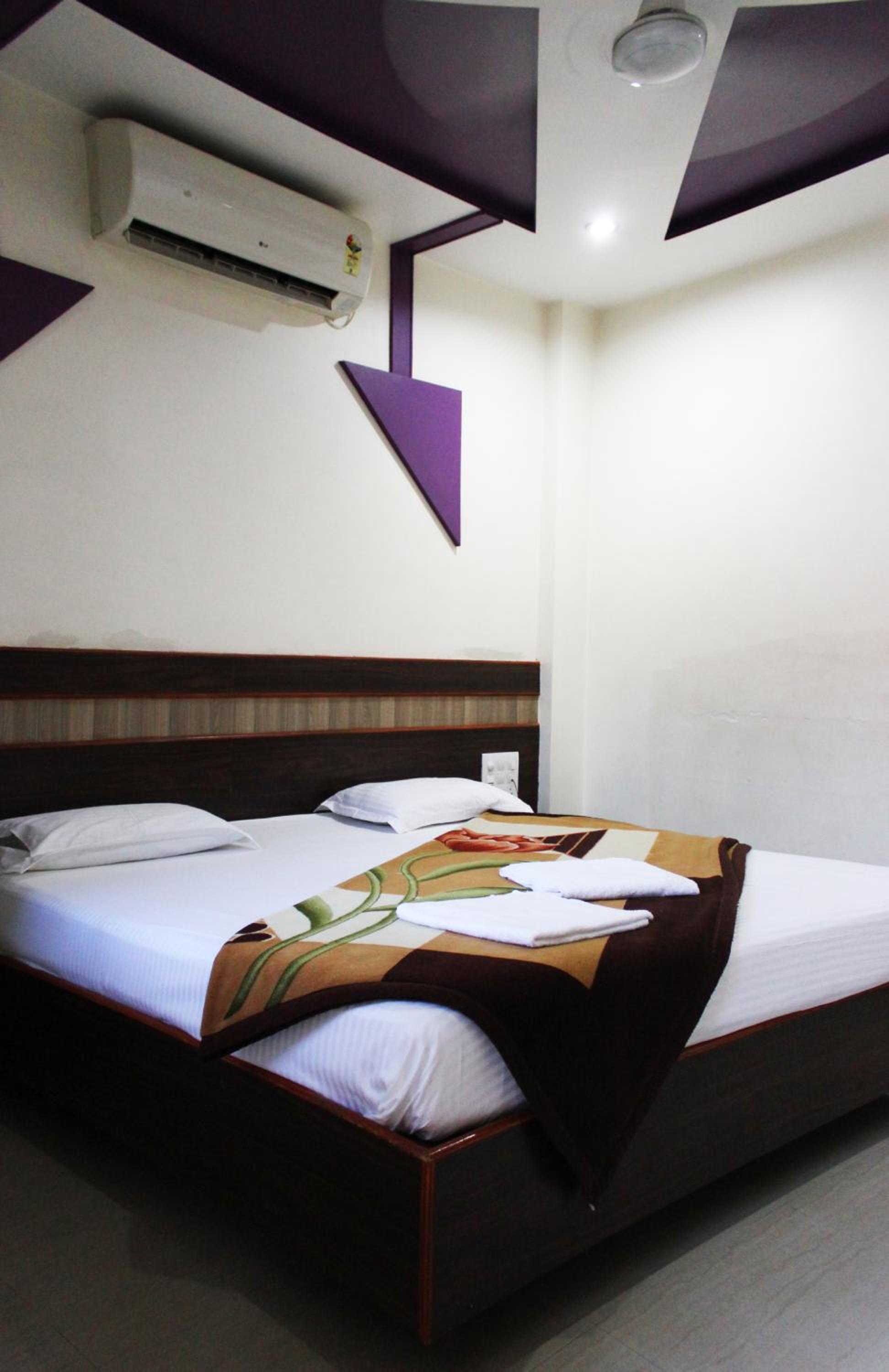 Deluxe Double Room photo 3