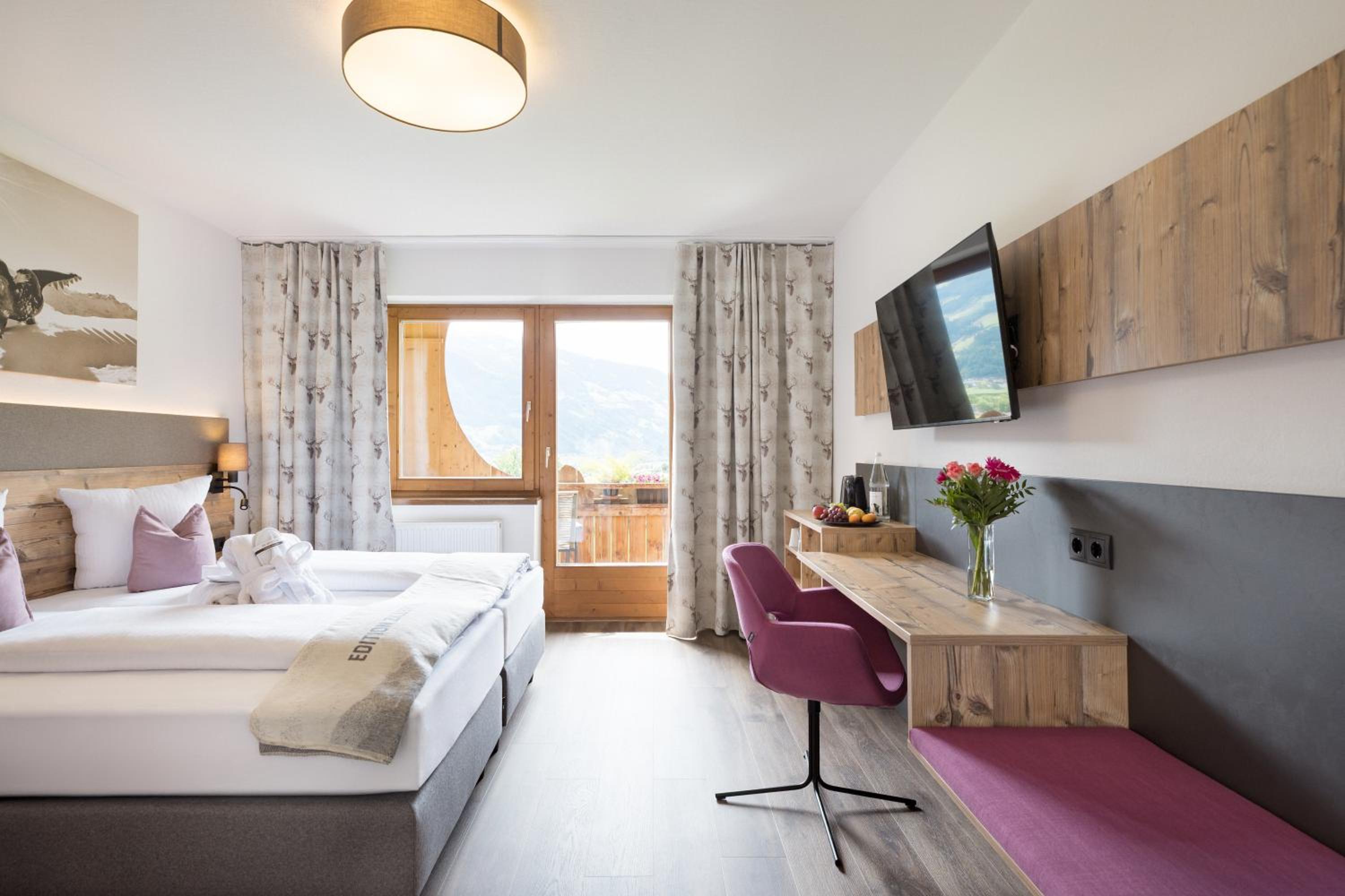 Junior Suite with Shower
