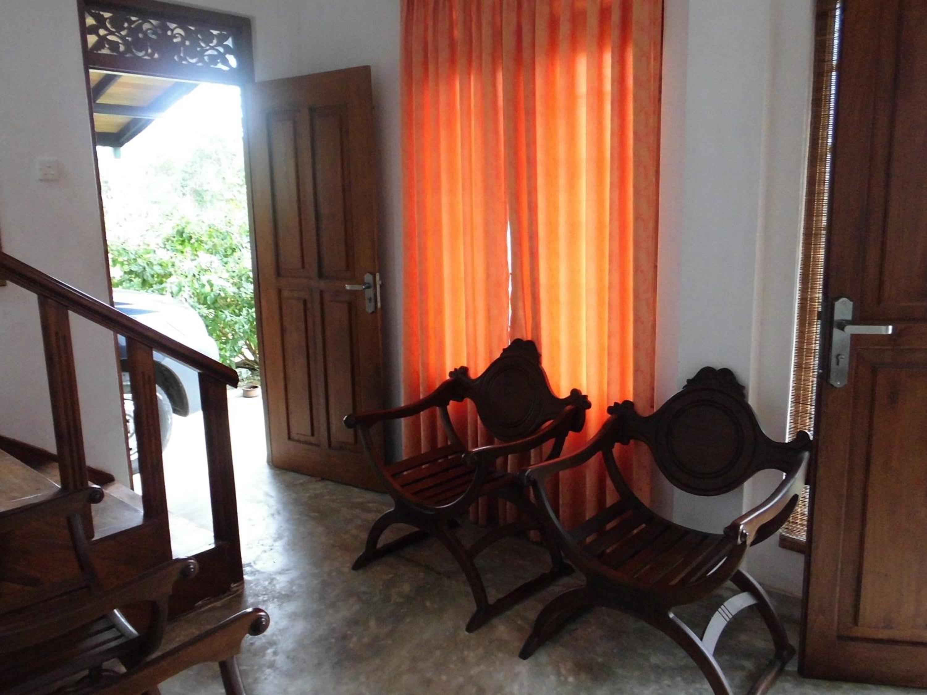 Deluxe King Room photo 1