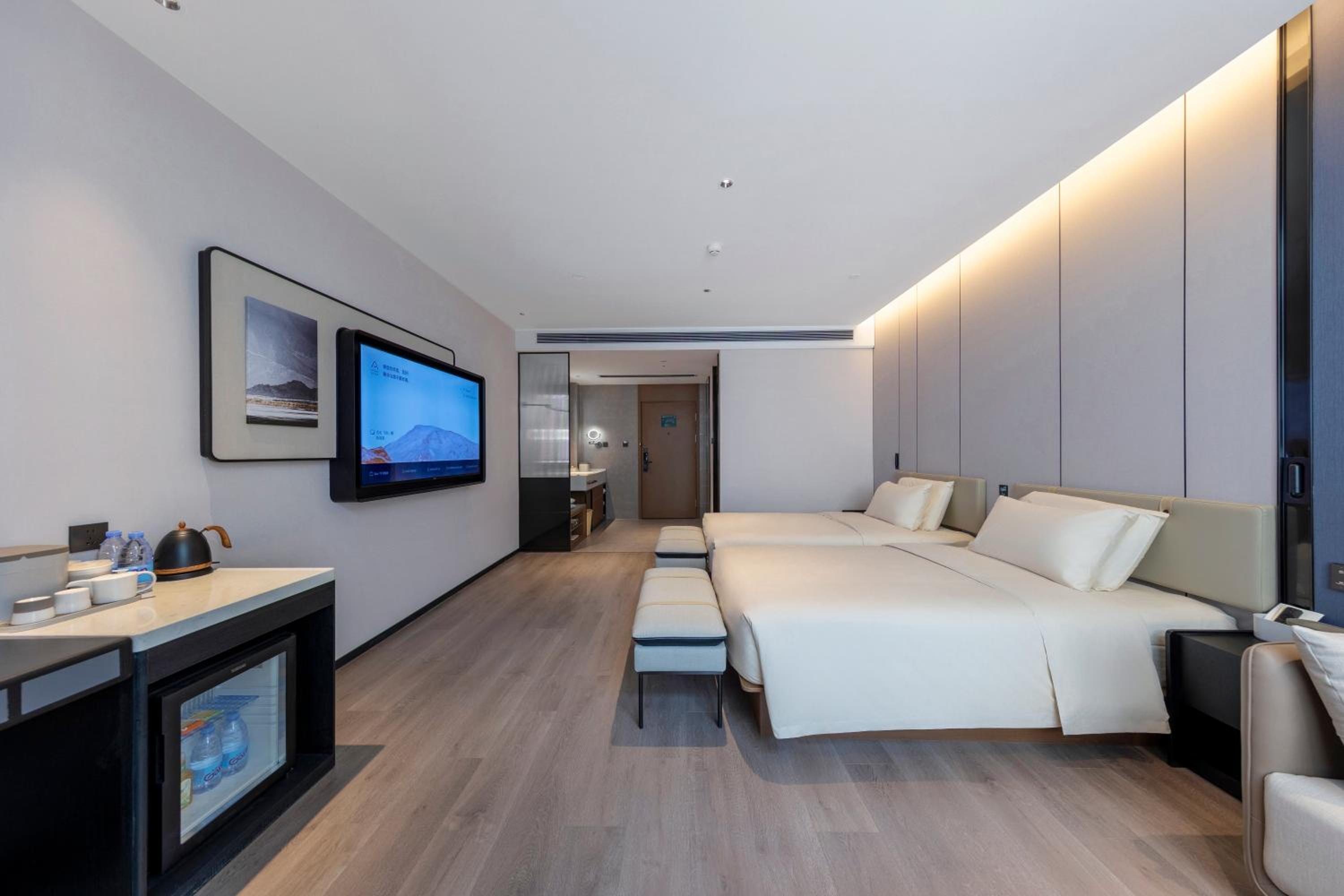 Premier Twin Room photo 2