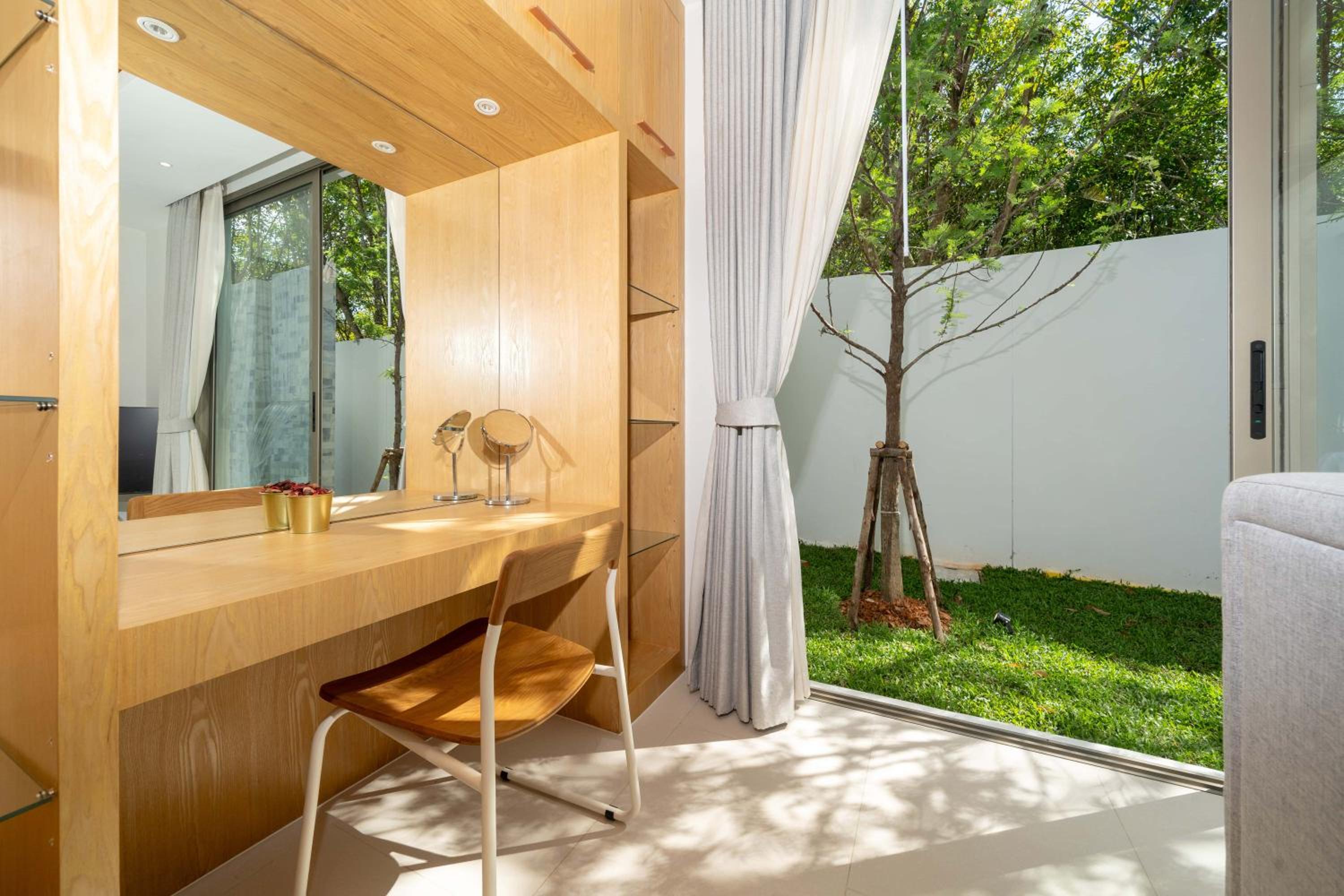 Three-Bedroom Villa photo 2