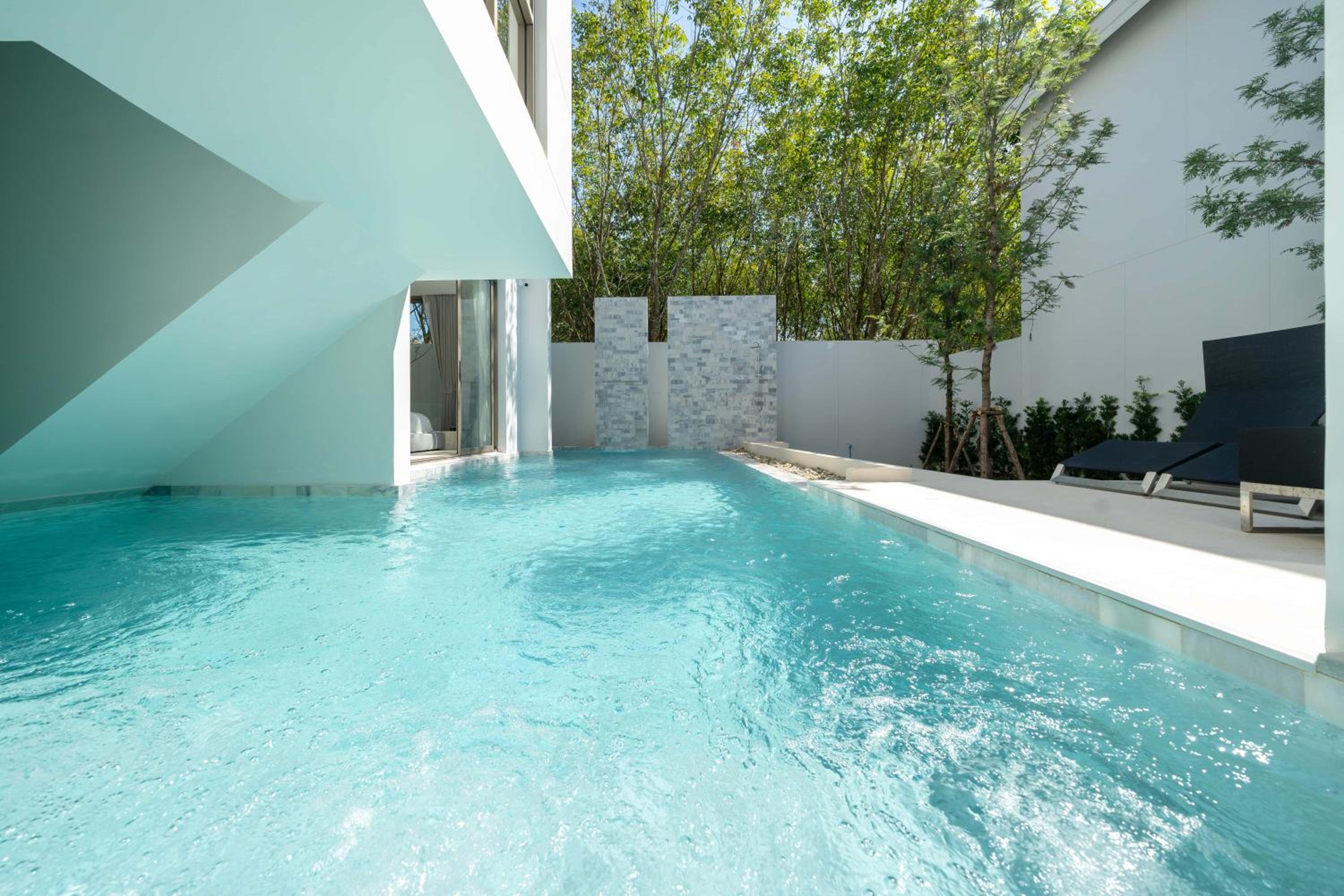 Three-Bedroom Villa photo 3