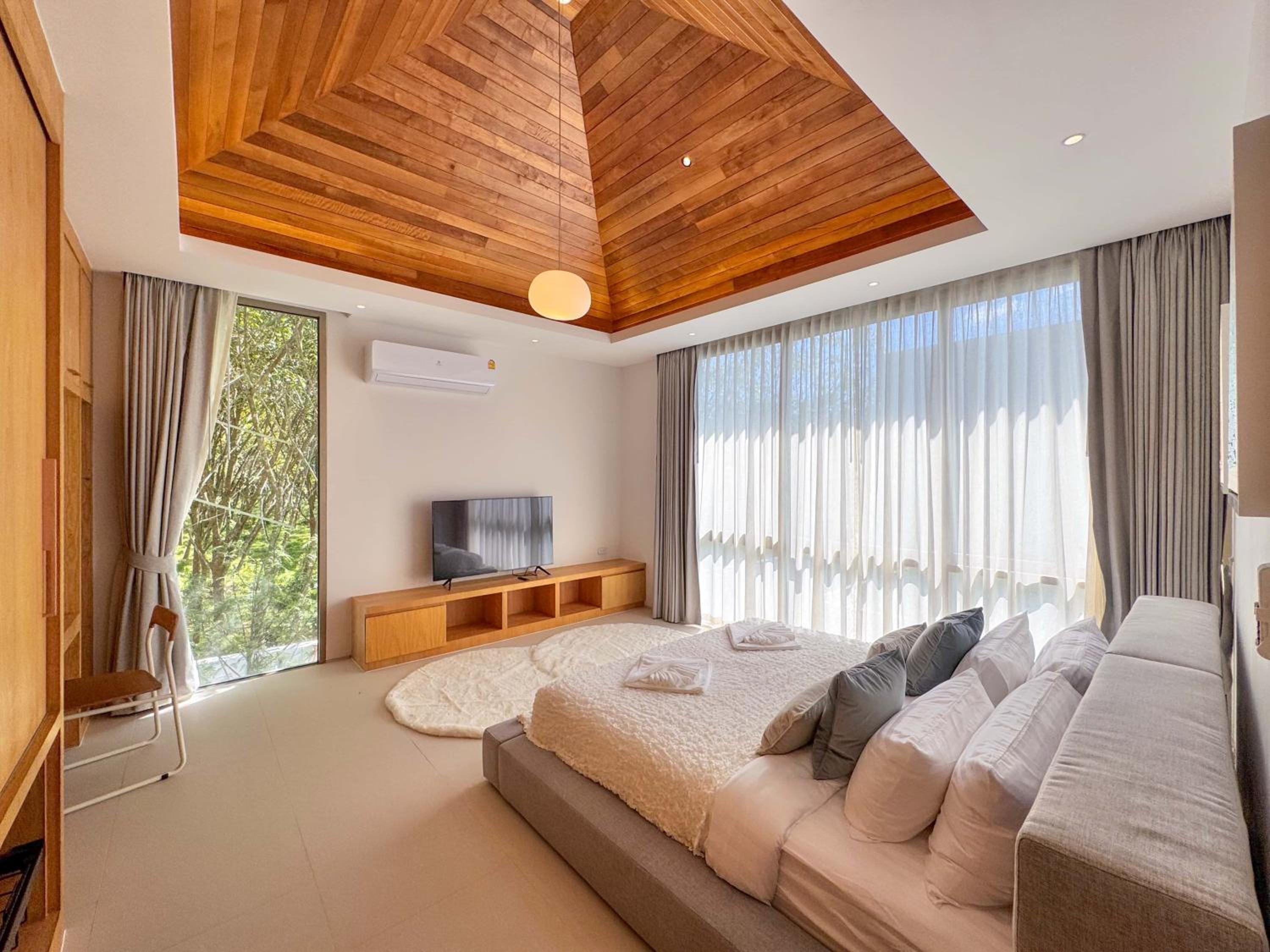 Three-Bedroom Villa photo 3