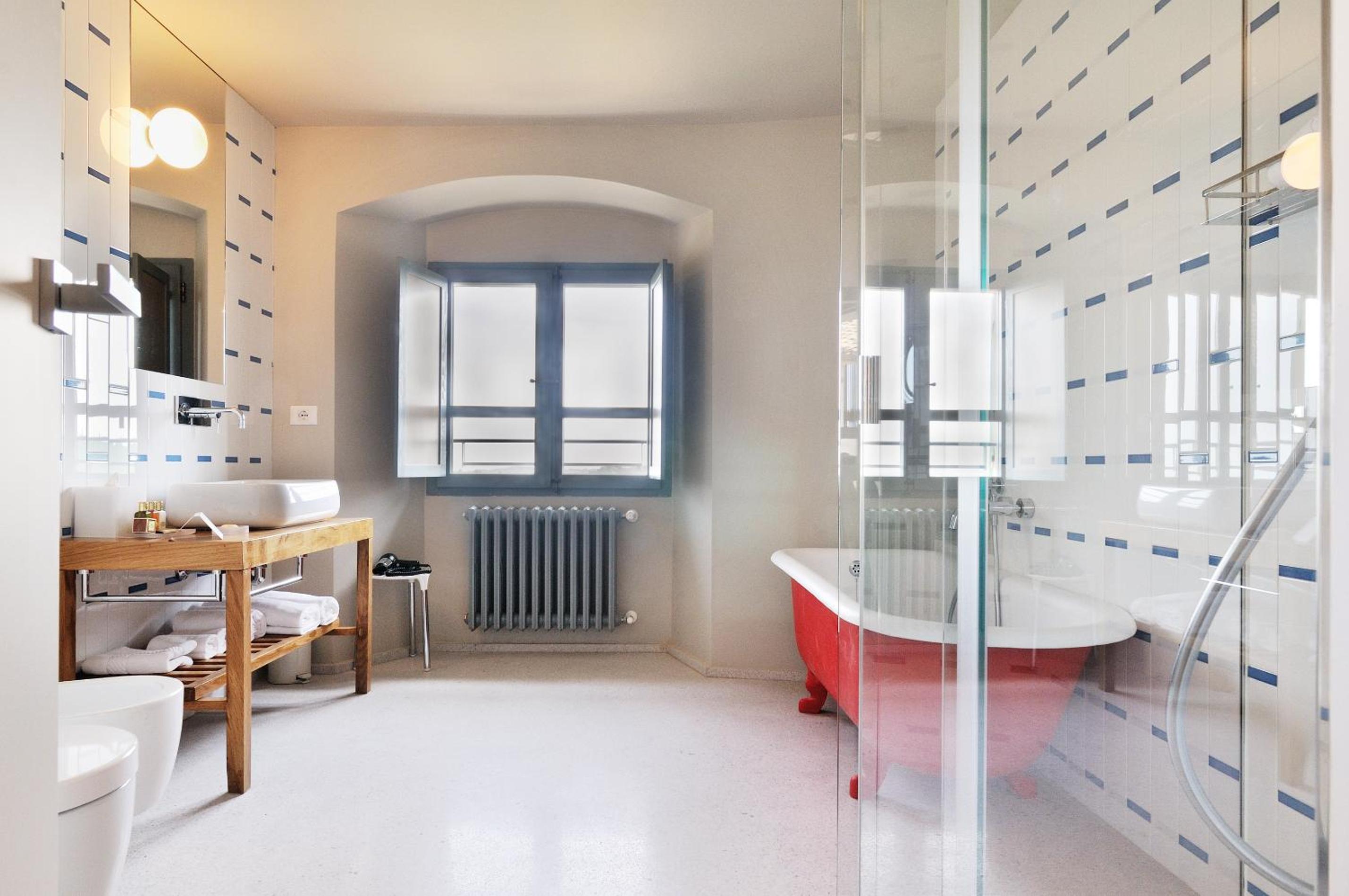 Double Room - Photo 6