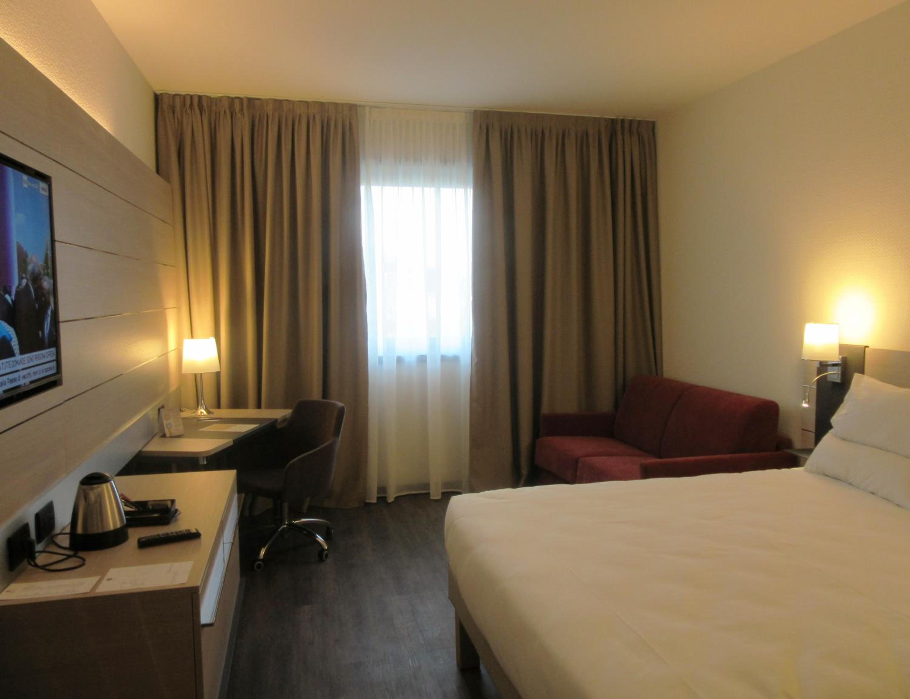 Superior Double Room - Photo 1