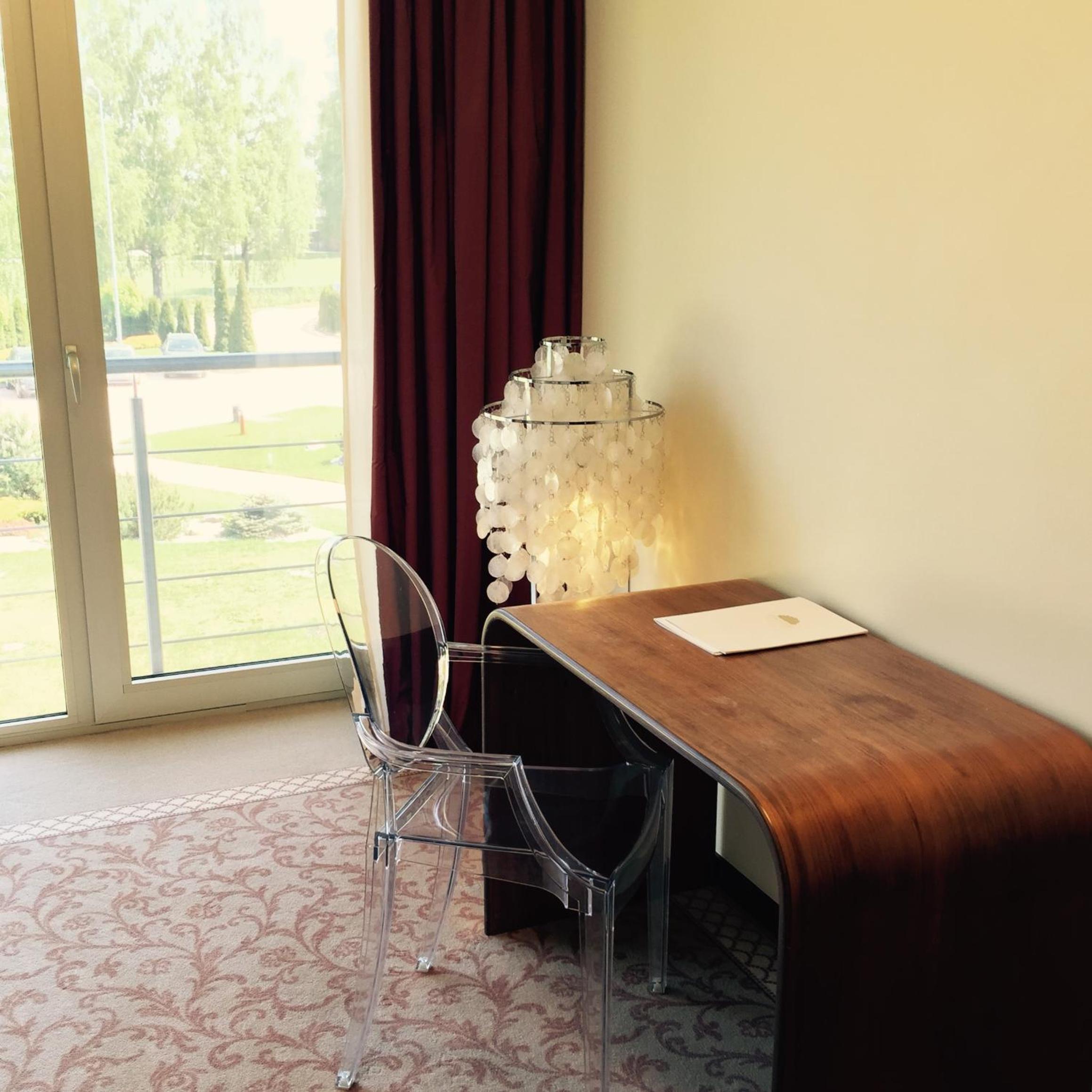 Twin Room with Spa Access - Photo 3