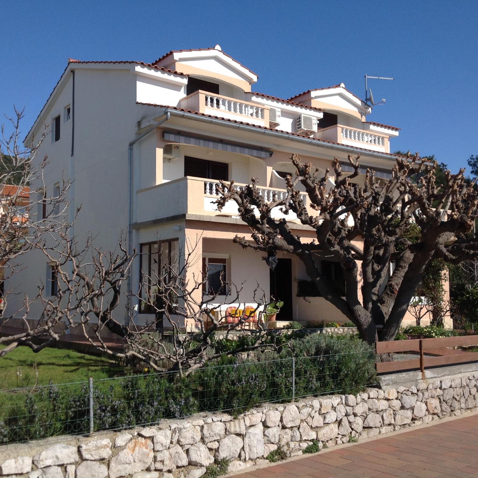 Apartment with Sea View 2 - Photo 3
