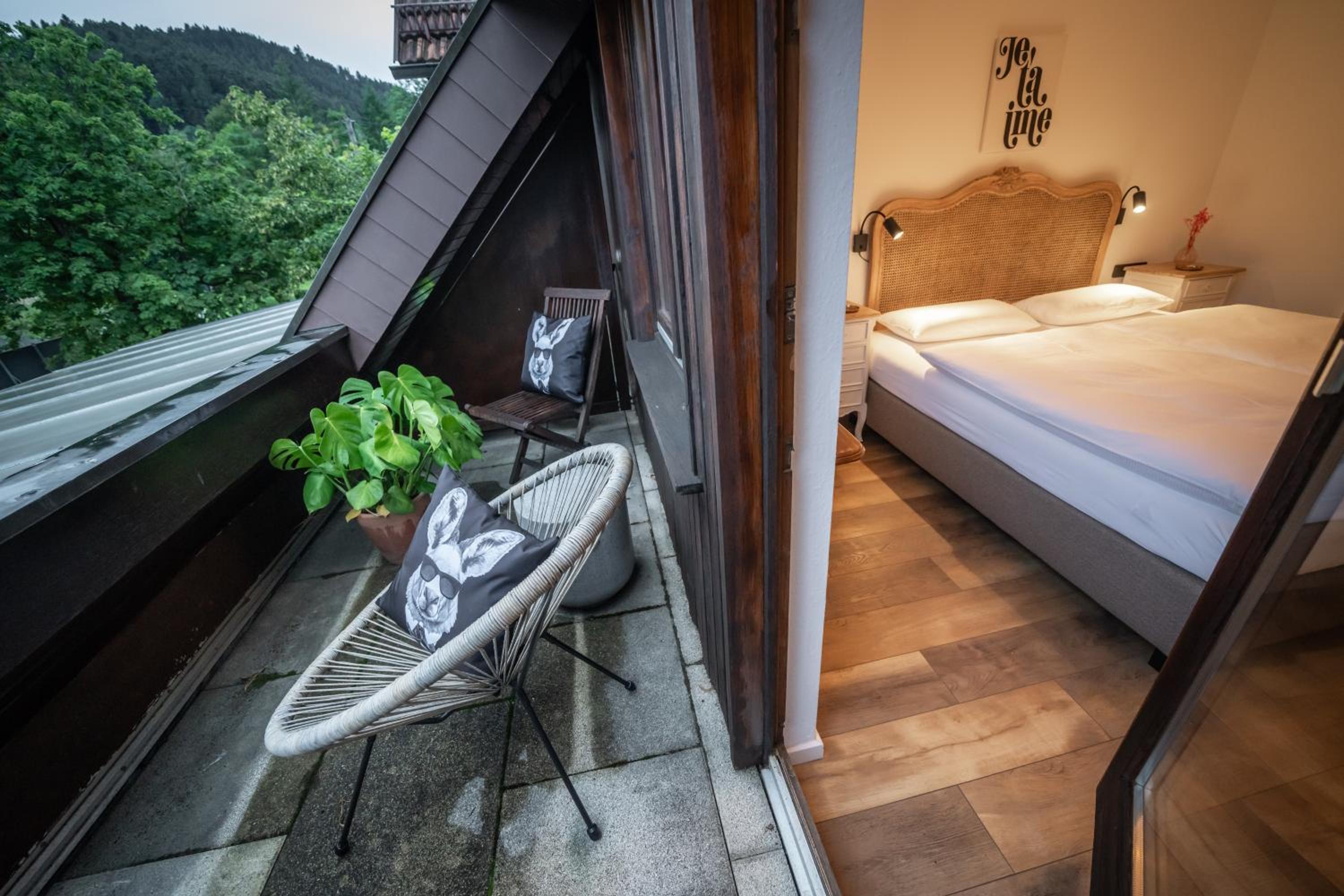 Double Room with Balcony photo 2