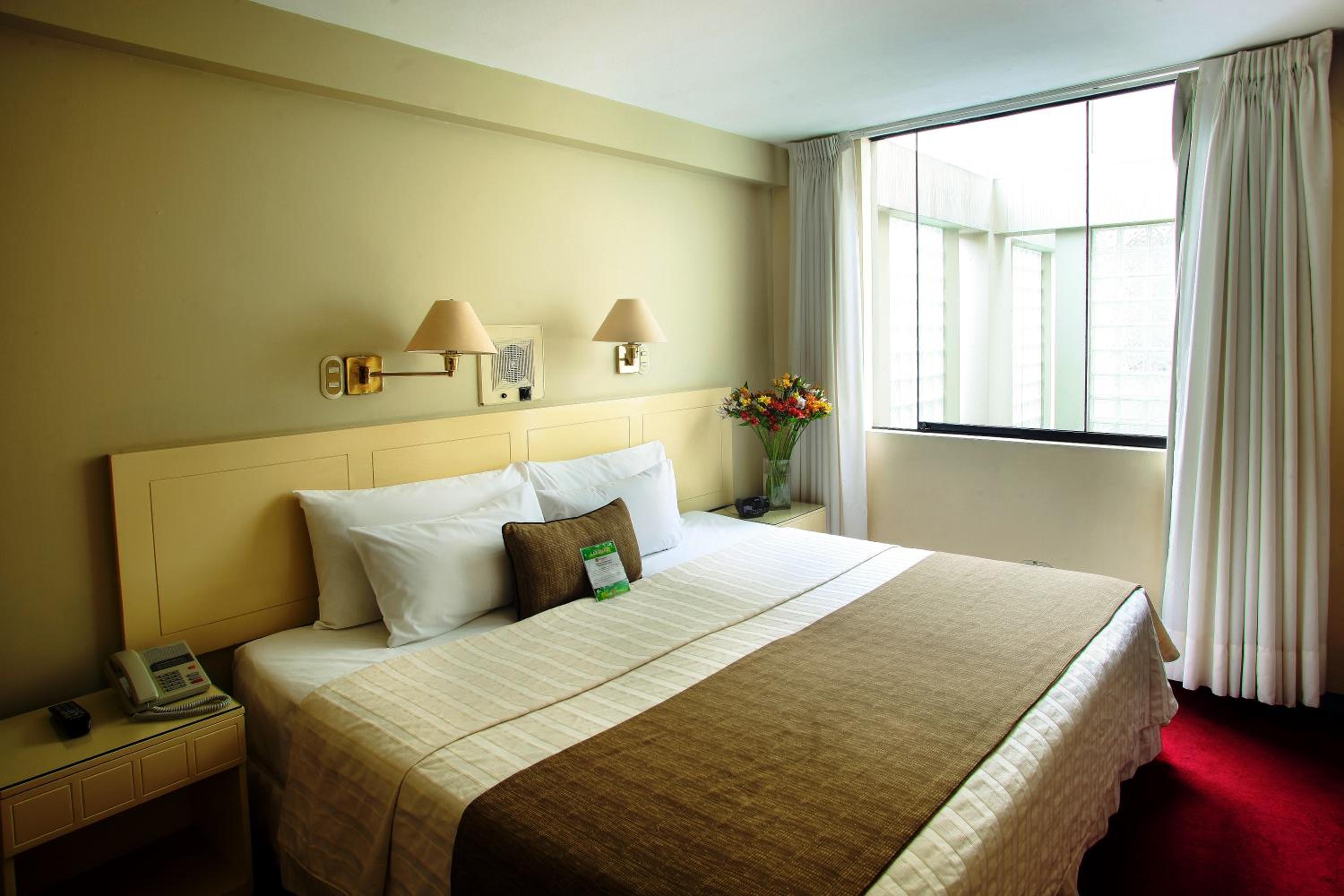 Standard Double Room photo 2