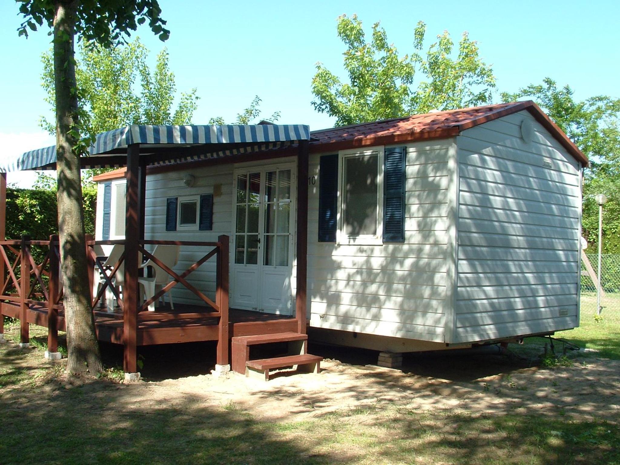 Mobile Home photo 2