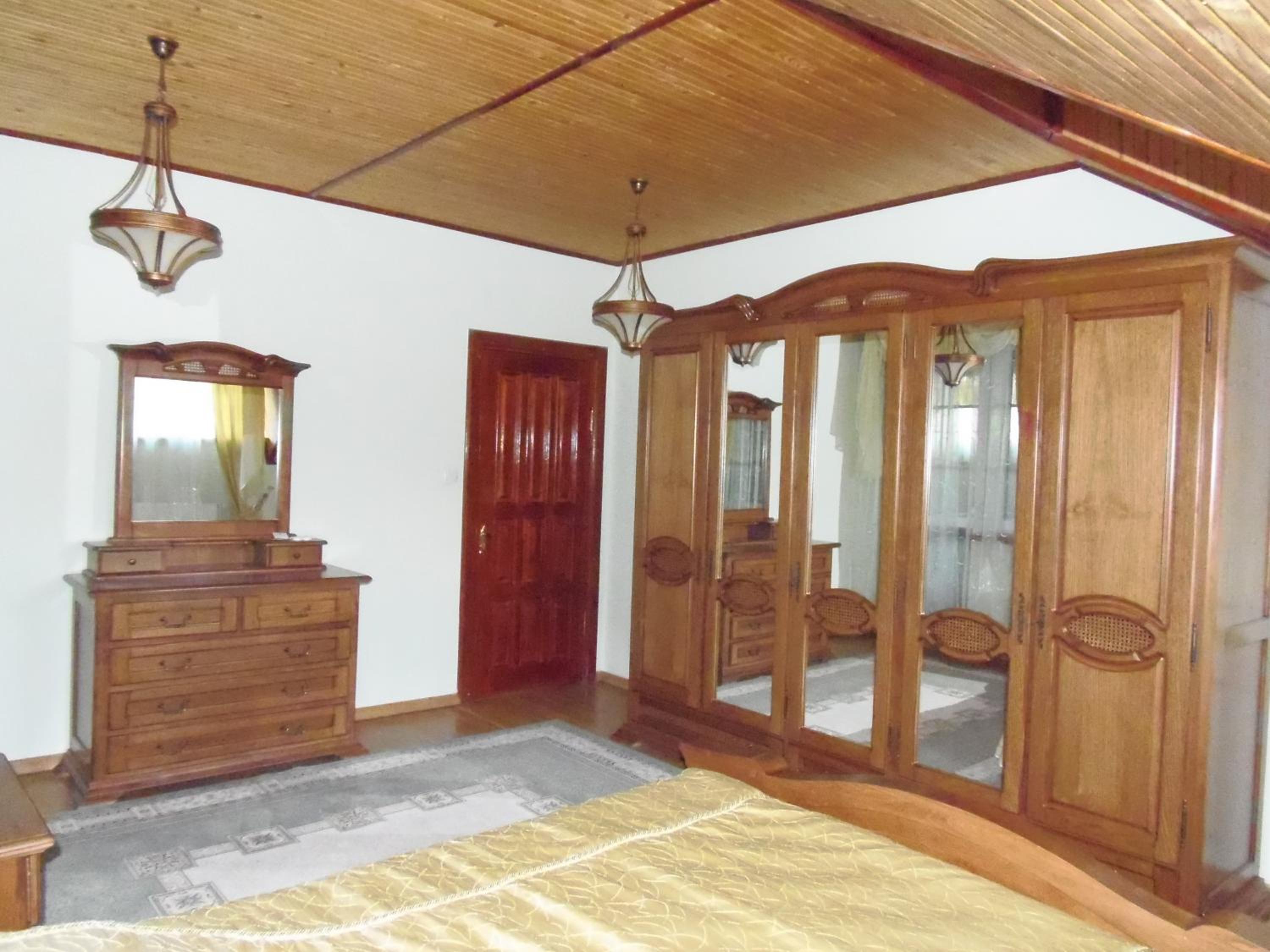 Luxury Three-Bedroom Apartment