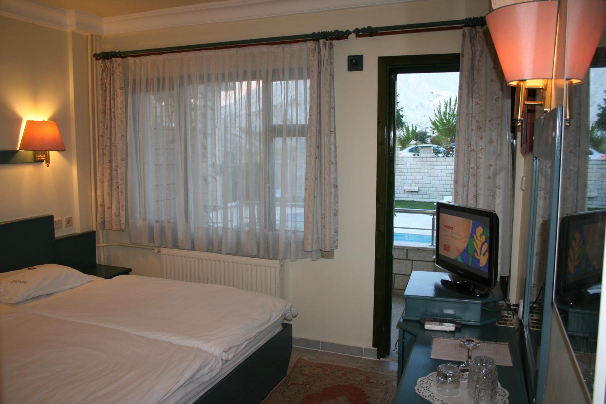 Double Room with Pamukkale View - Photo 1