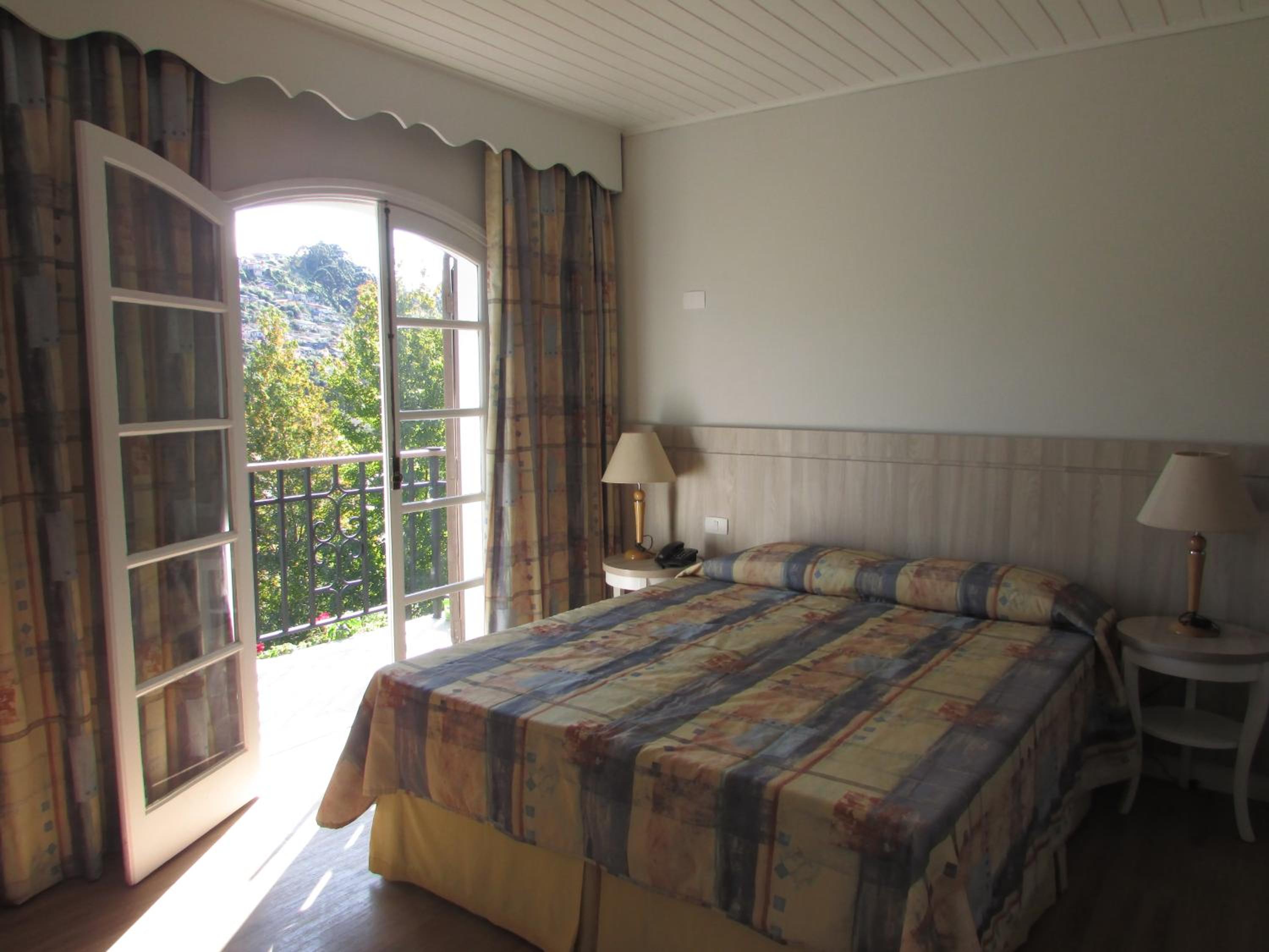 Standard Double Room photo 3